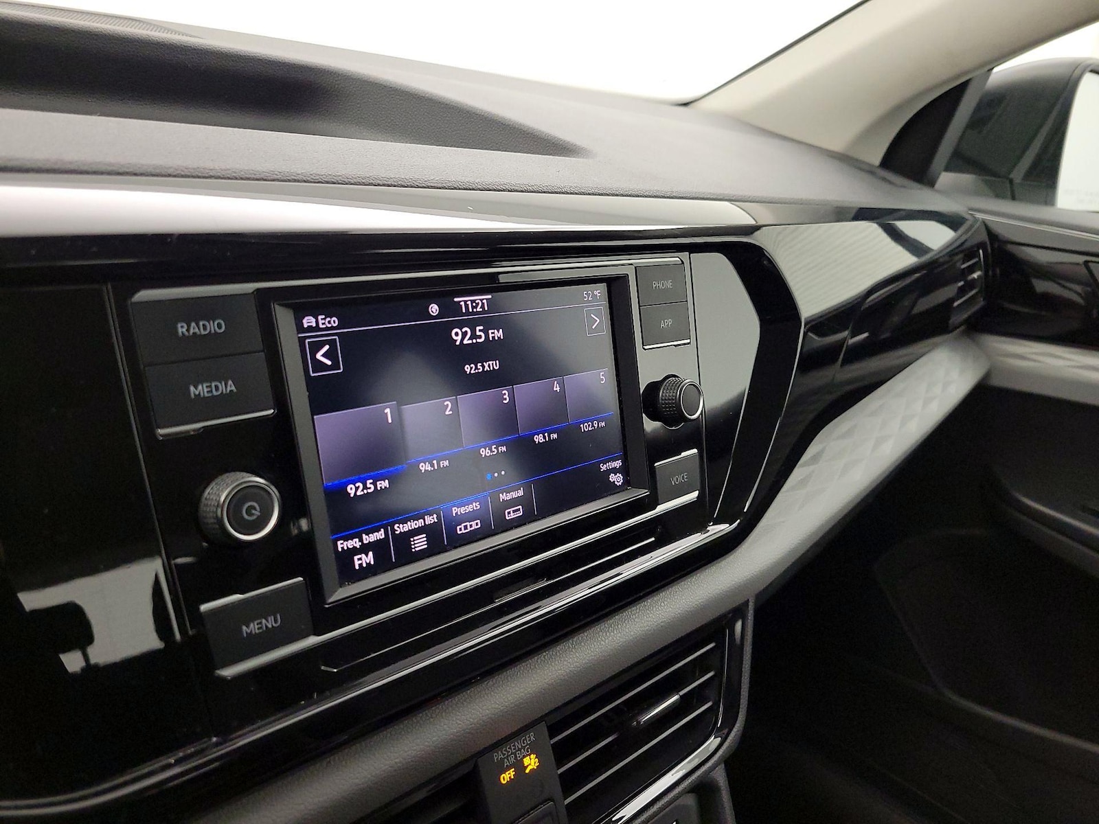 2022 Volkswagen Taos S - Photo 15