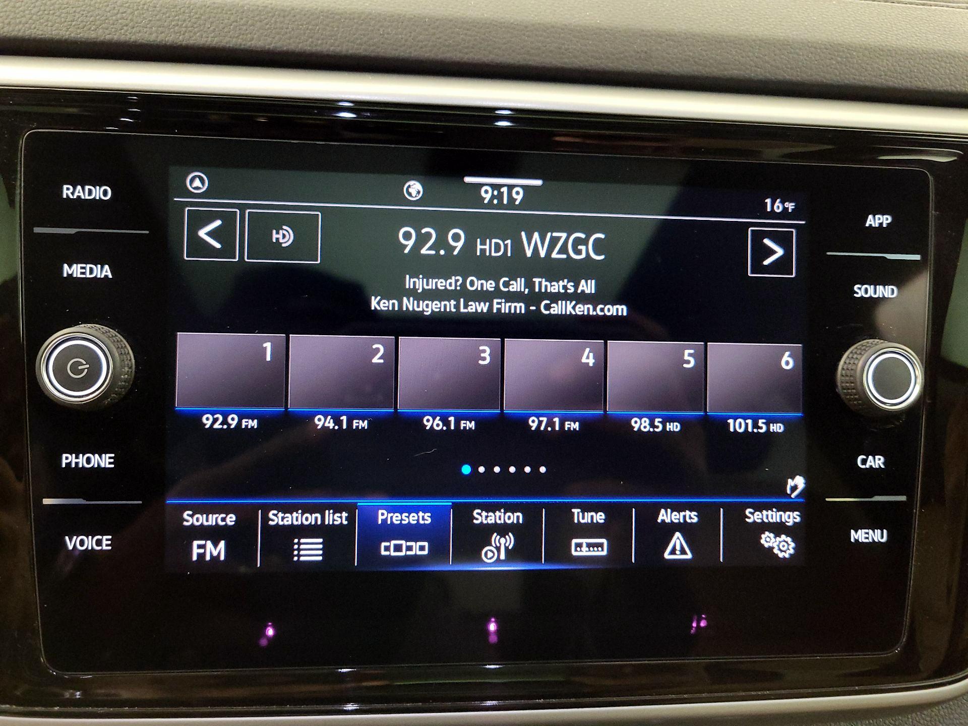 Thumbnail: 2023 Volkswagen Atlas - 15