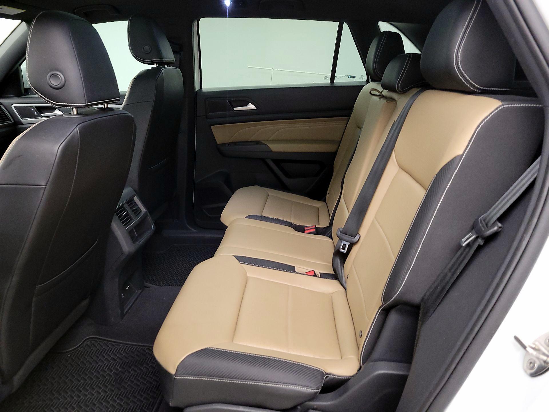 Thumbnail: 2023 Volkswagen Atlas - 20