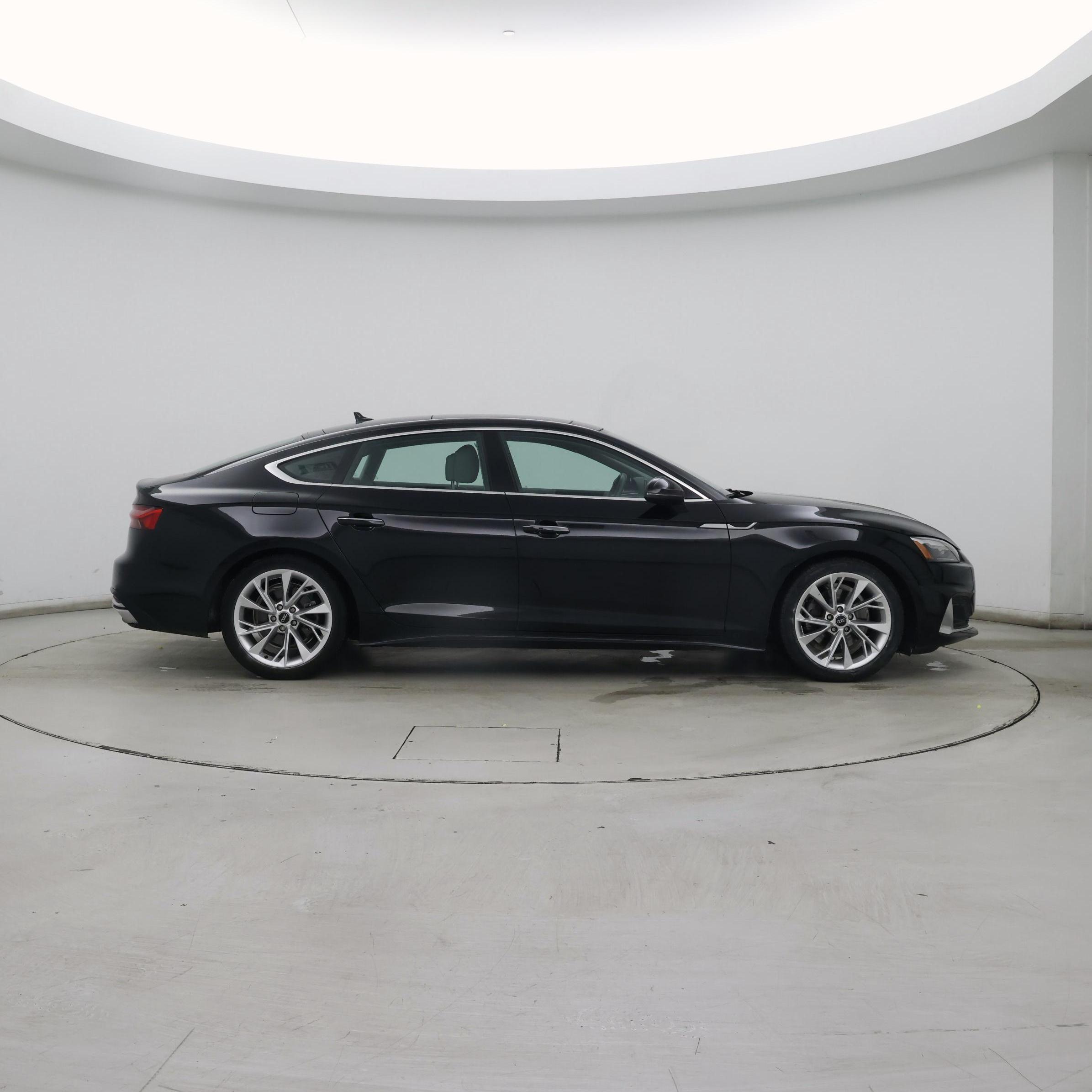 Thumbnail: 2022 Audi A5 - 7