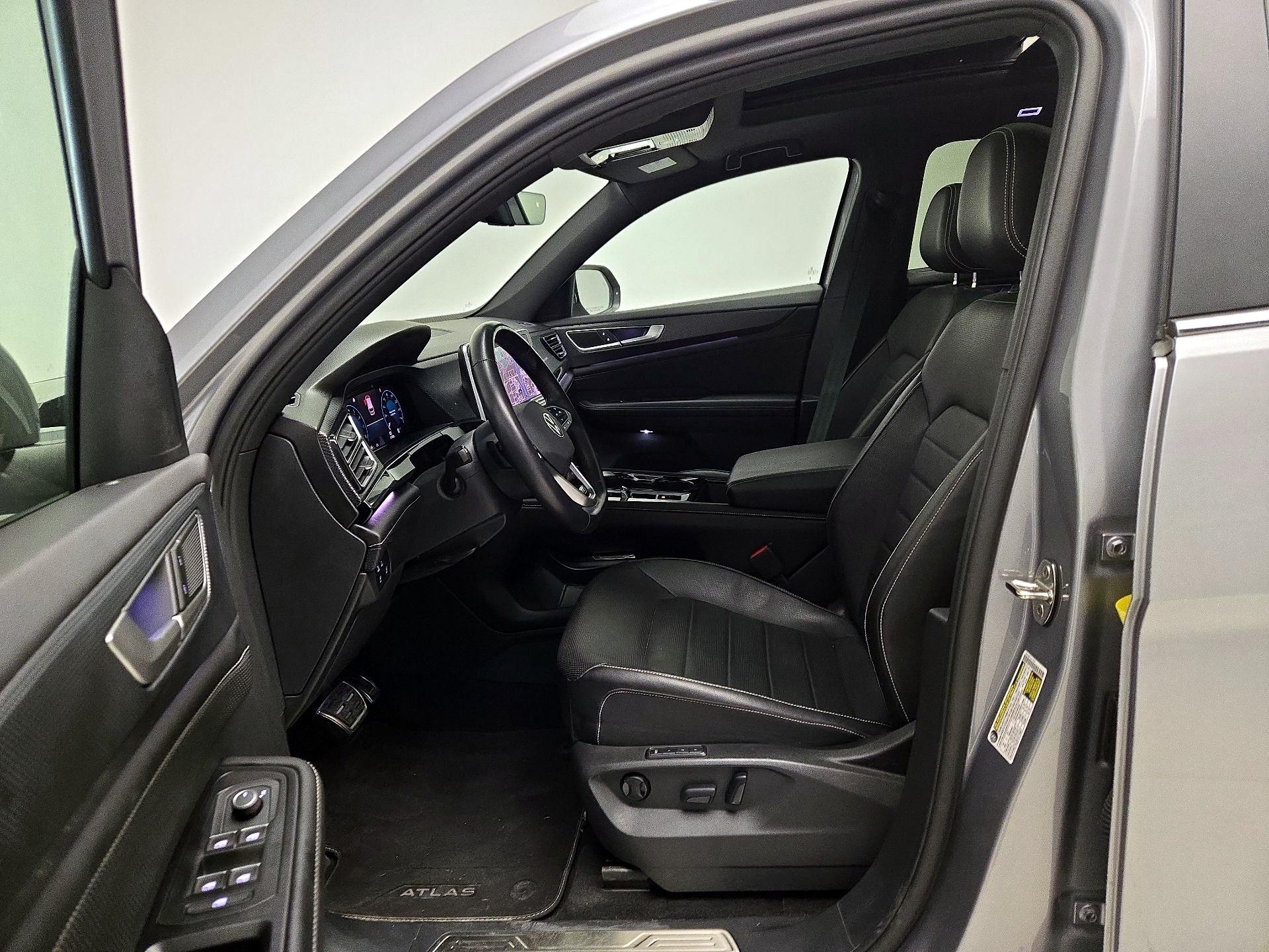 Thumbnail: 2024 Volkswagen Atlas - 11