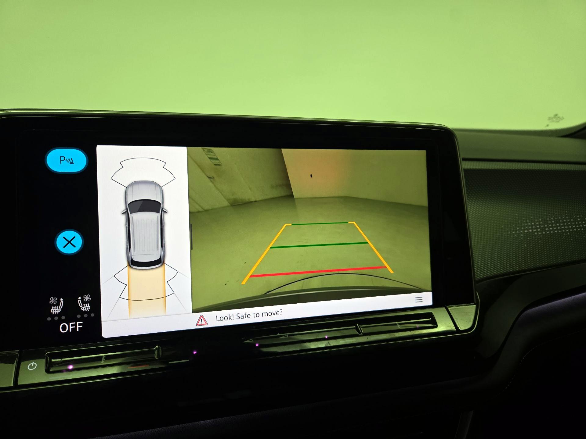 Thumbnail: 2024 Volkswagen Atlas - 15