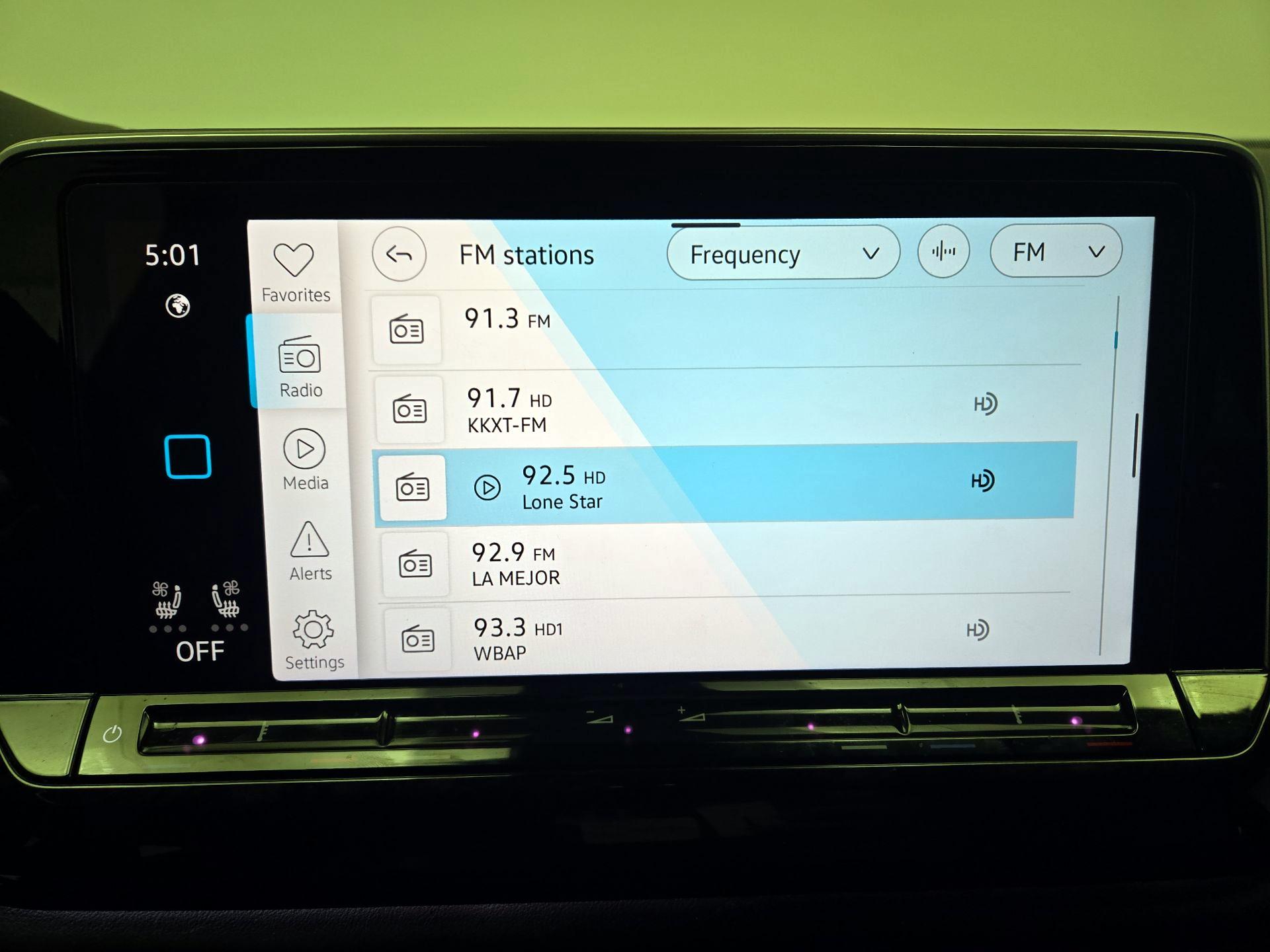 Thumbnail: 2024 Volkswagen Atlas - 16