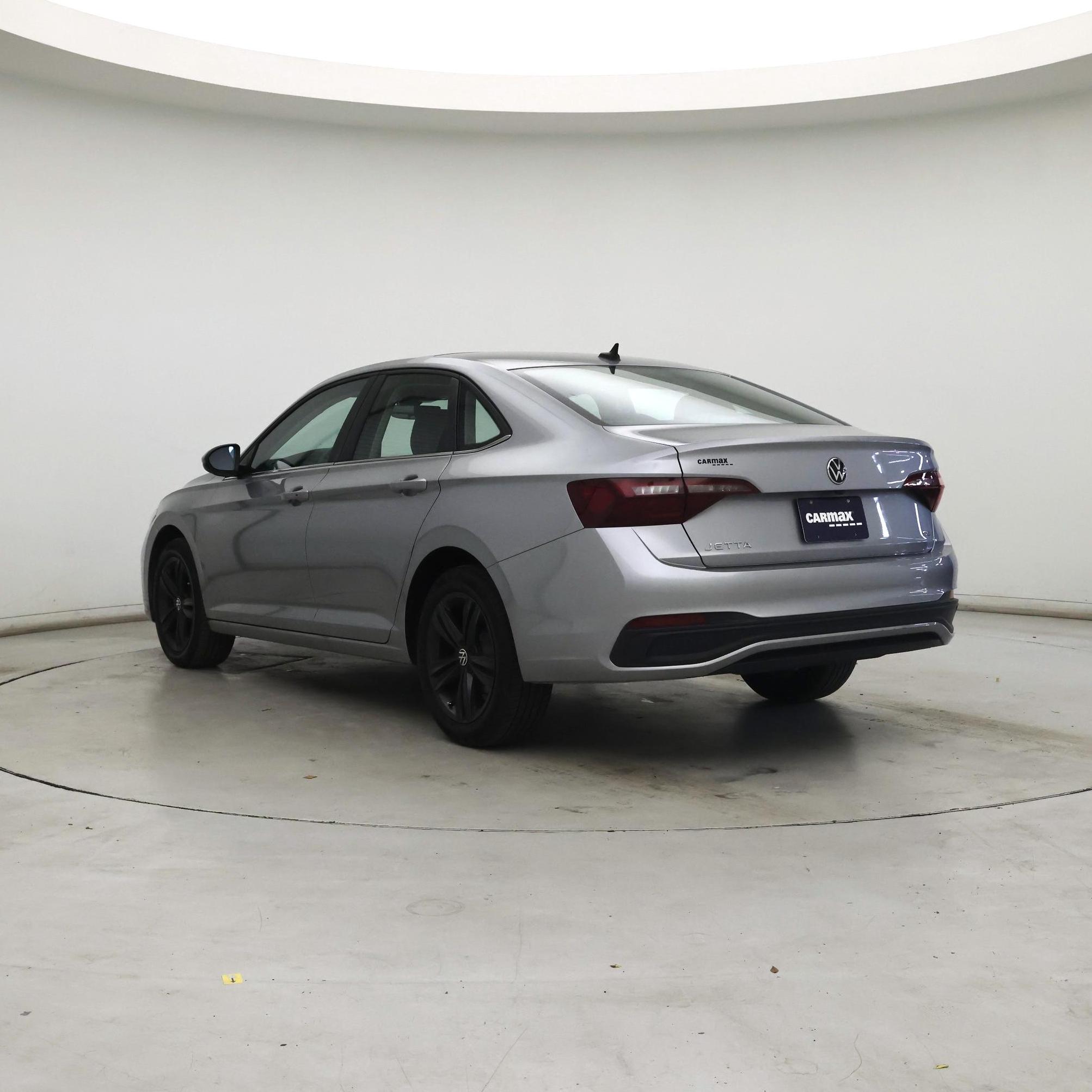 Thumbnail: 2023 Volkswagen Jetta - 2