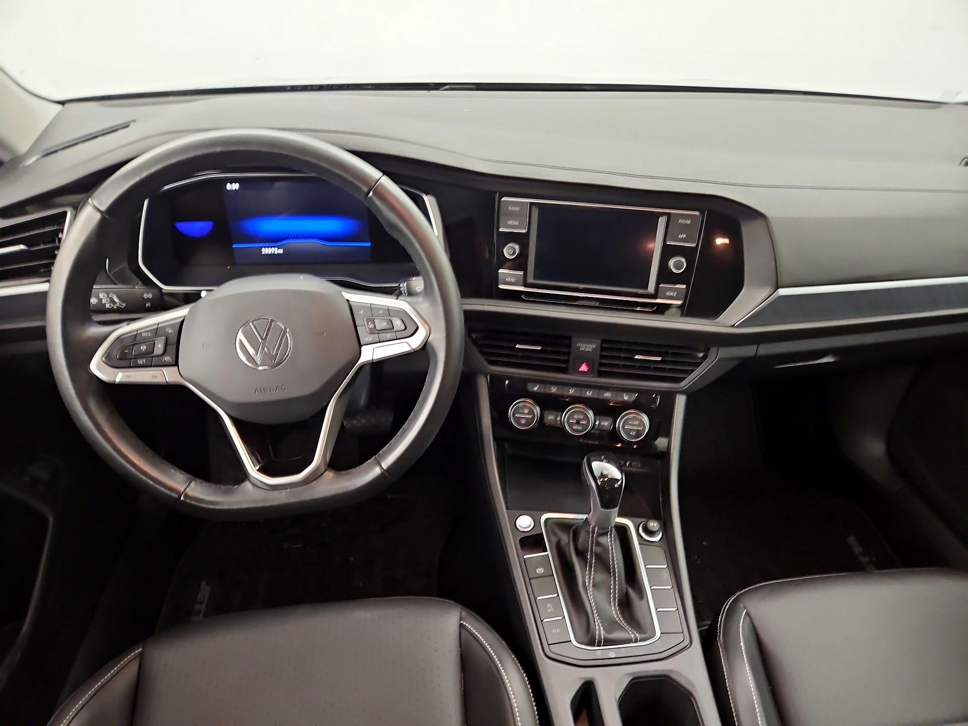 Thumbnail: 2023 Volkswagen Jetta - 9