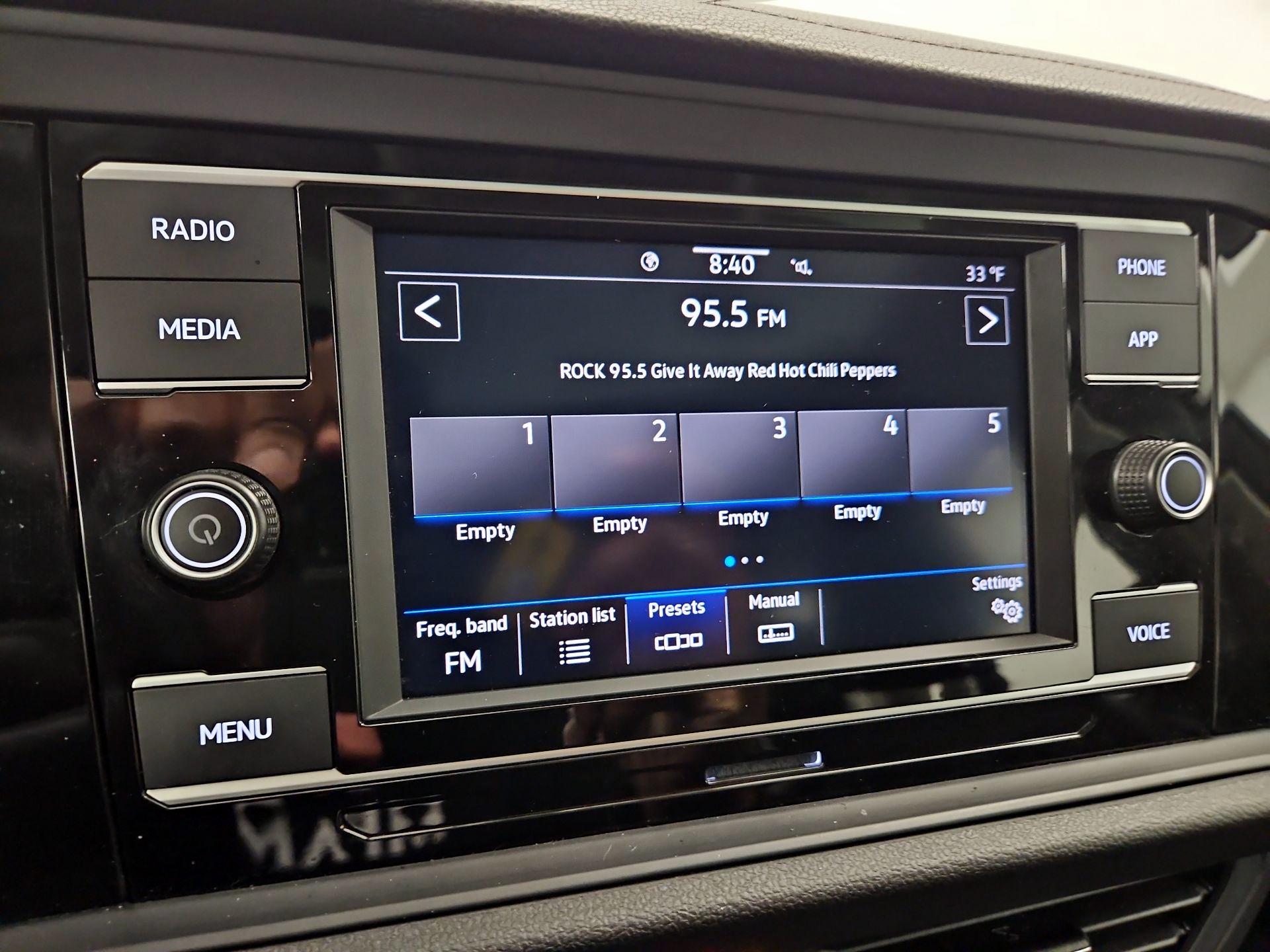 Thumbnail: 2023 Volkswagen Jetta - 15