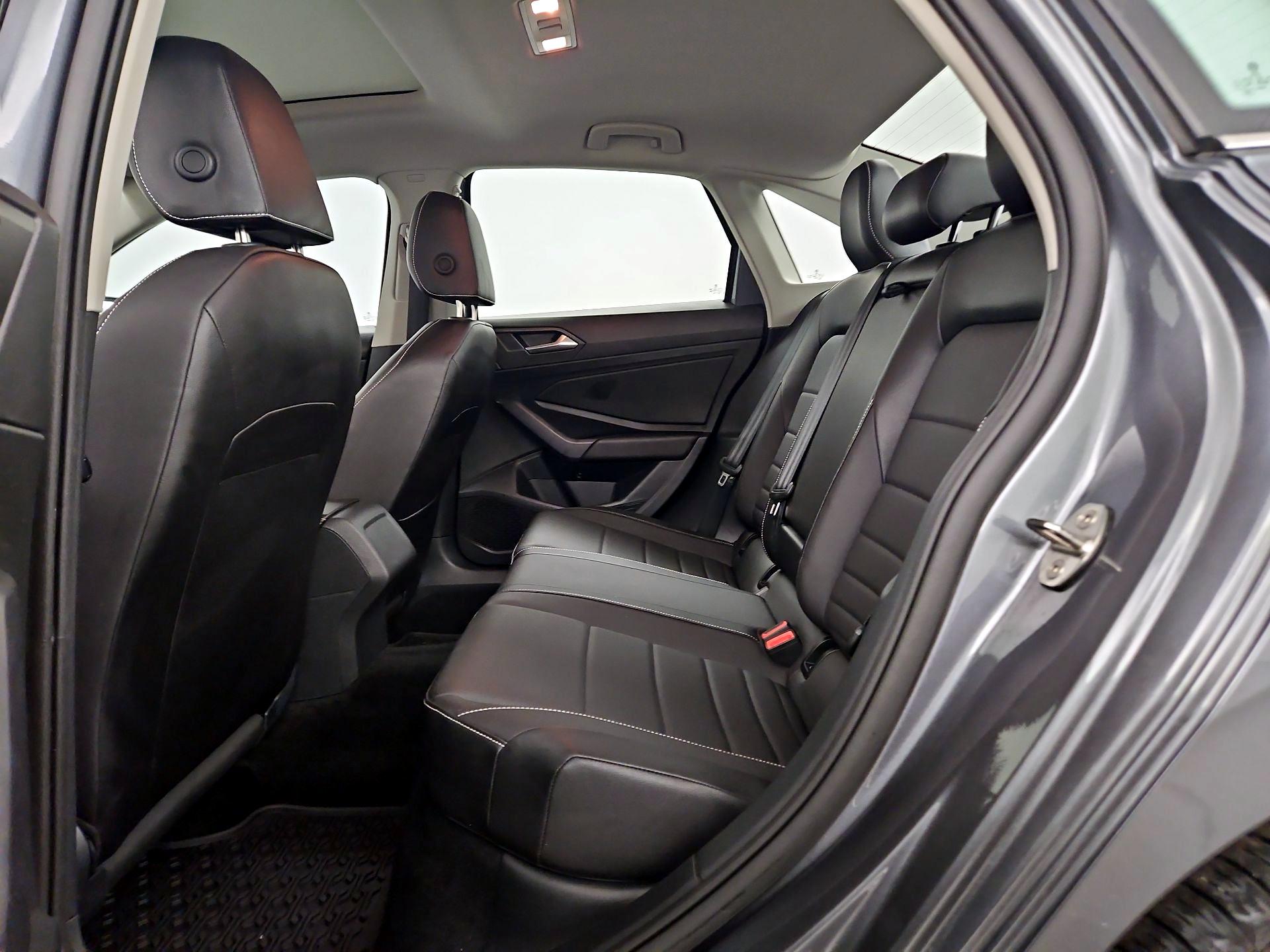 Thumbnail: 2023 Volkswagen Jetta - 20