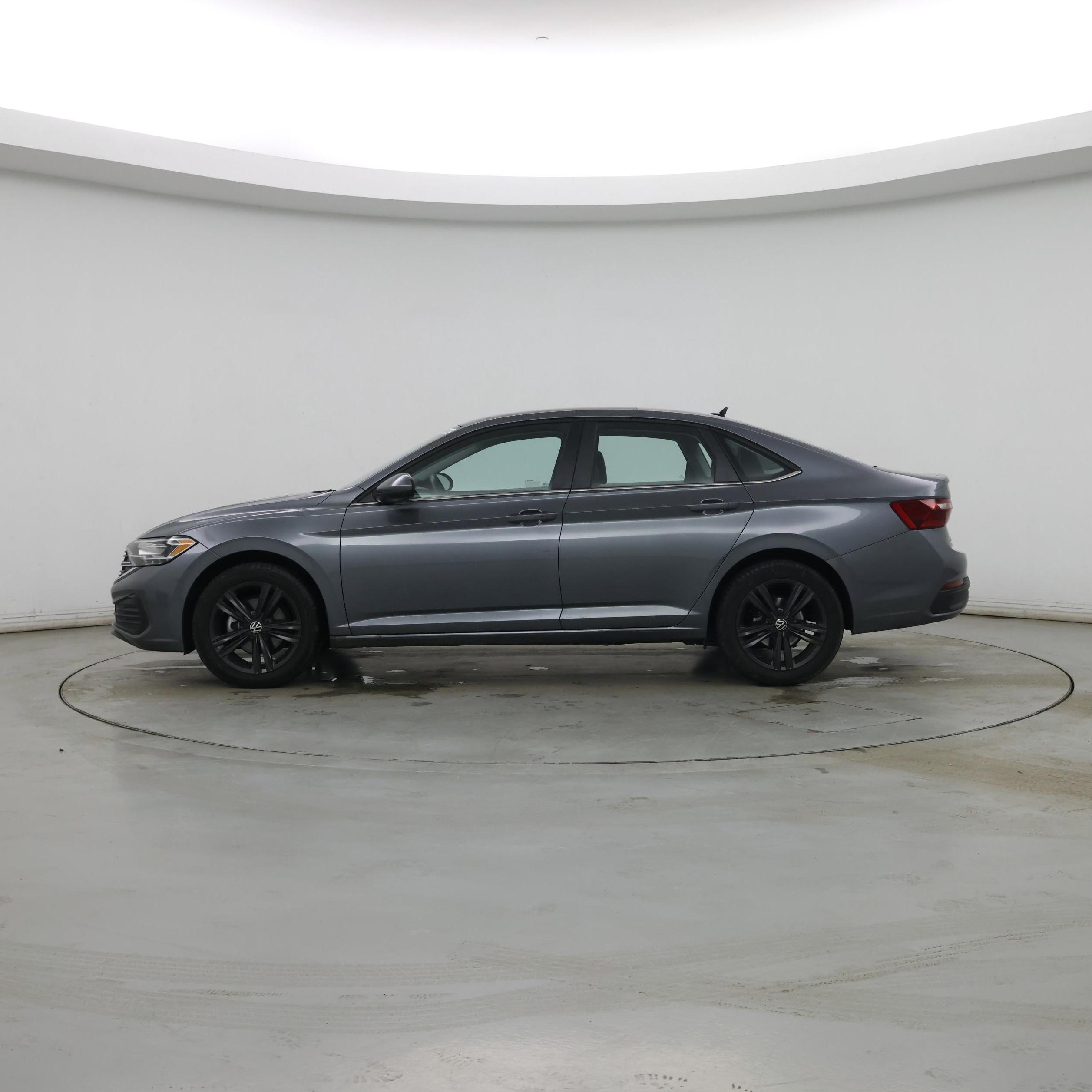 Thumbnail: 2023 Volkswagen Jetta - 3