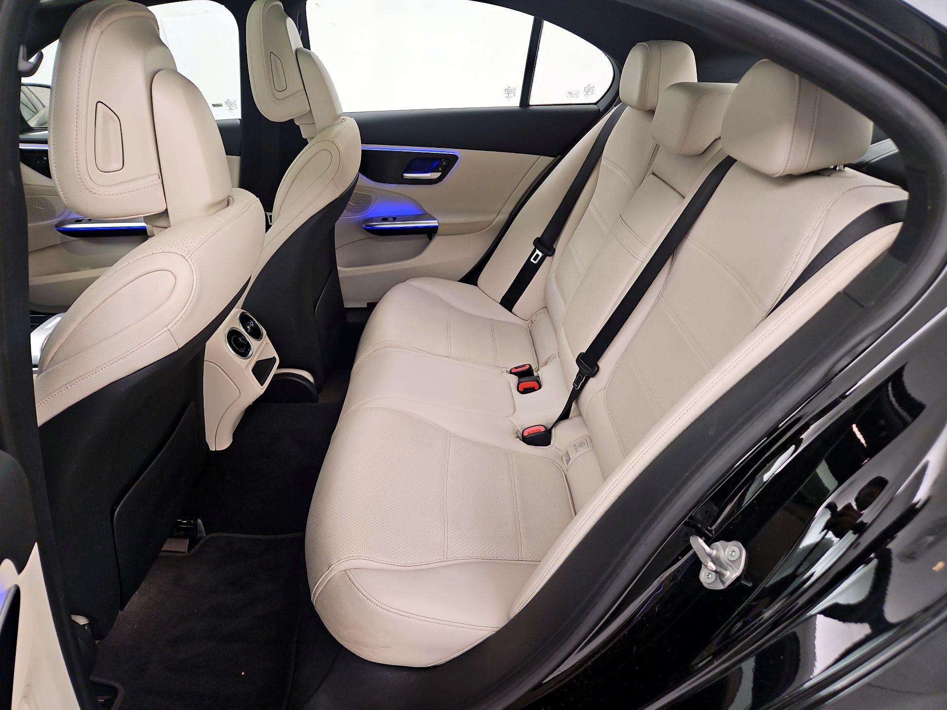 Thumbnail: 2023 Mercedes-Benz C-Class - 20