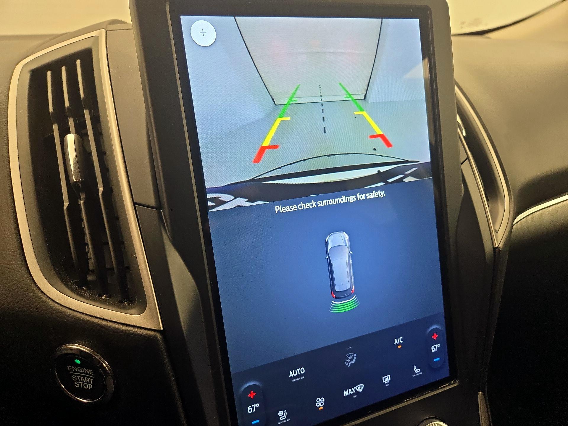 Thumbnail: 2022 Ford Edge - 14