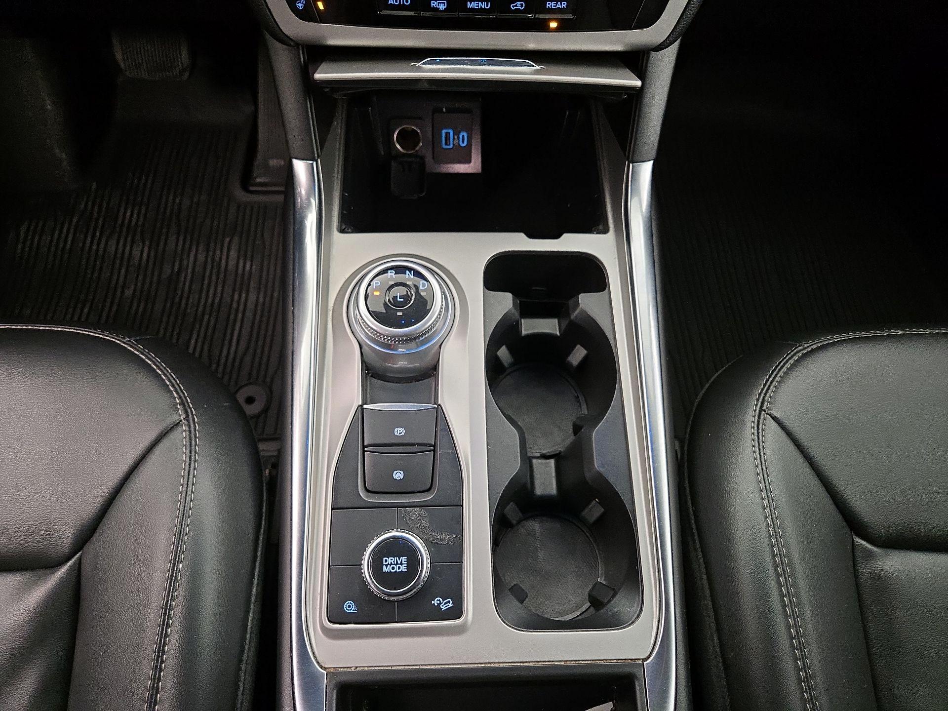 Thumbnail: 2022 Ford Explorer - 18