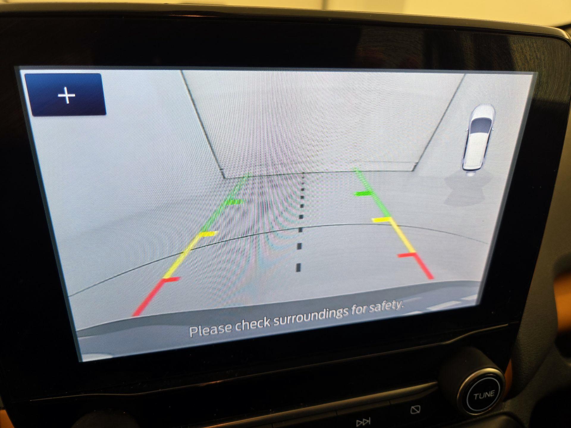 Thumbnail: 2022 Ford EcoSport - 15