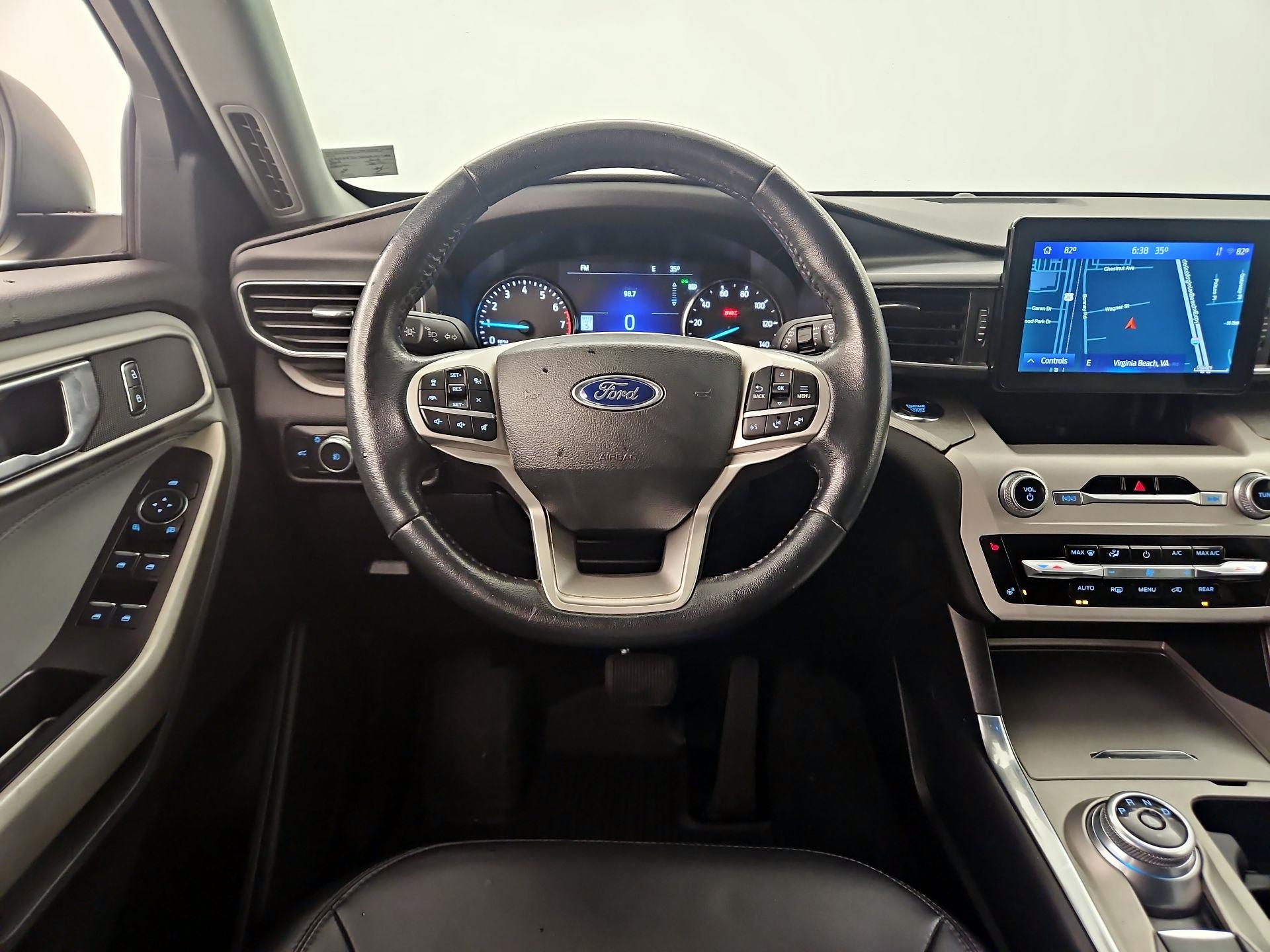 Thumbnail: 2022 Ford Explorer - 10