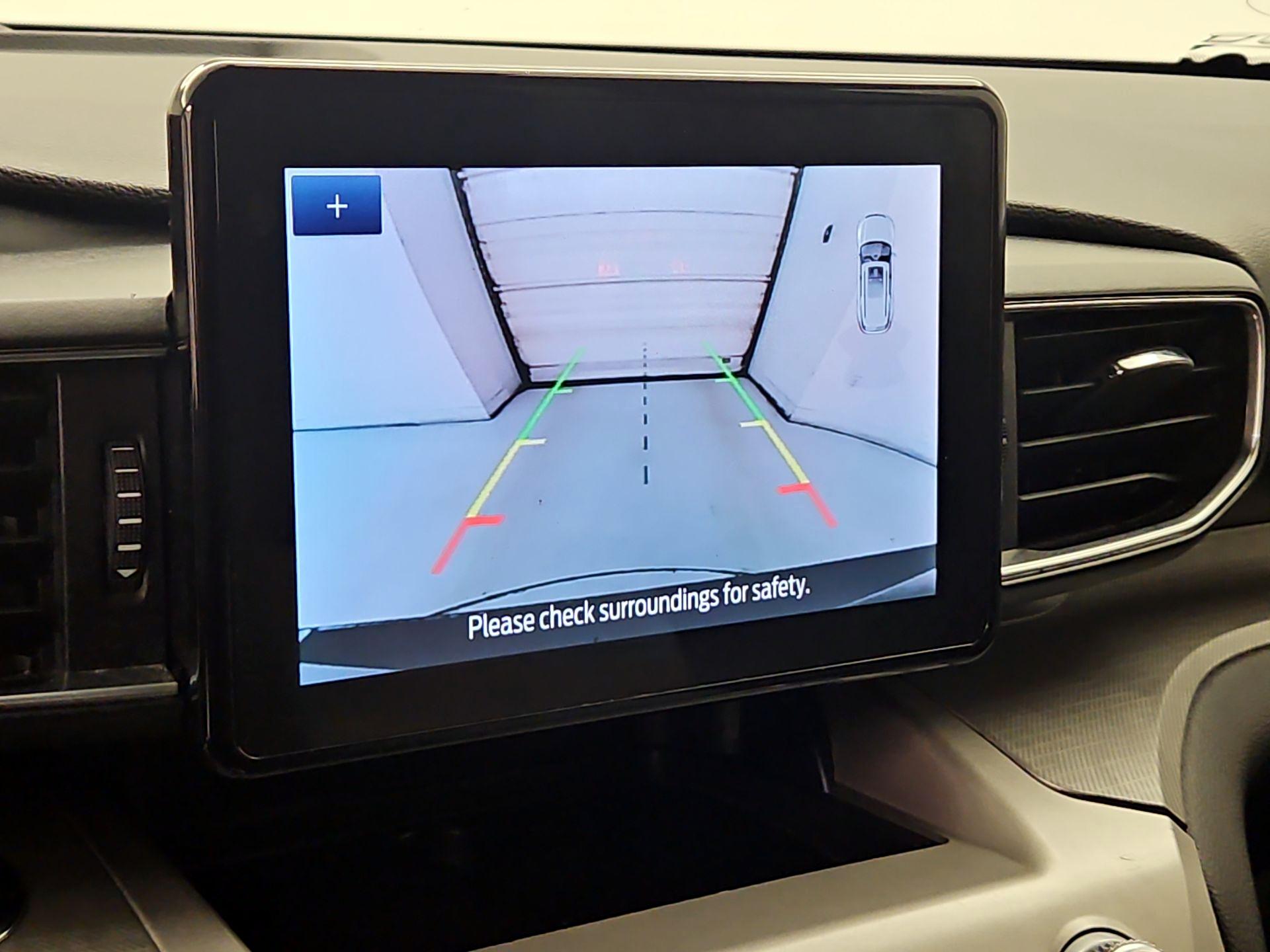 Thumbnail: 2022 Ford Explorer - 15