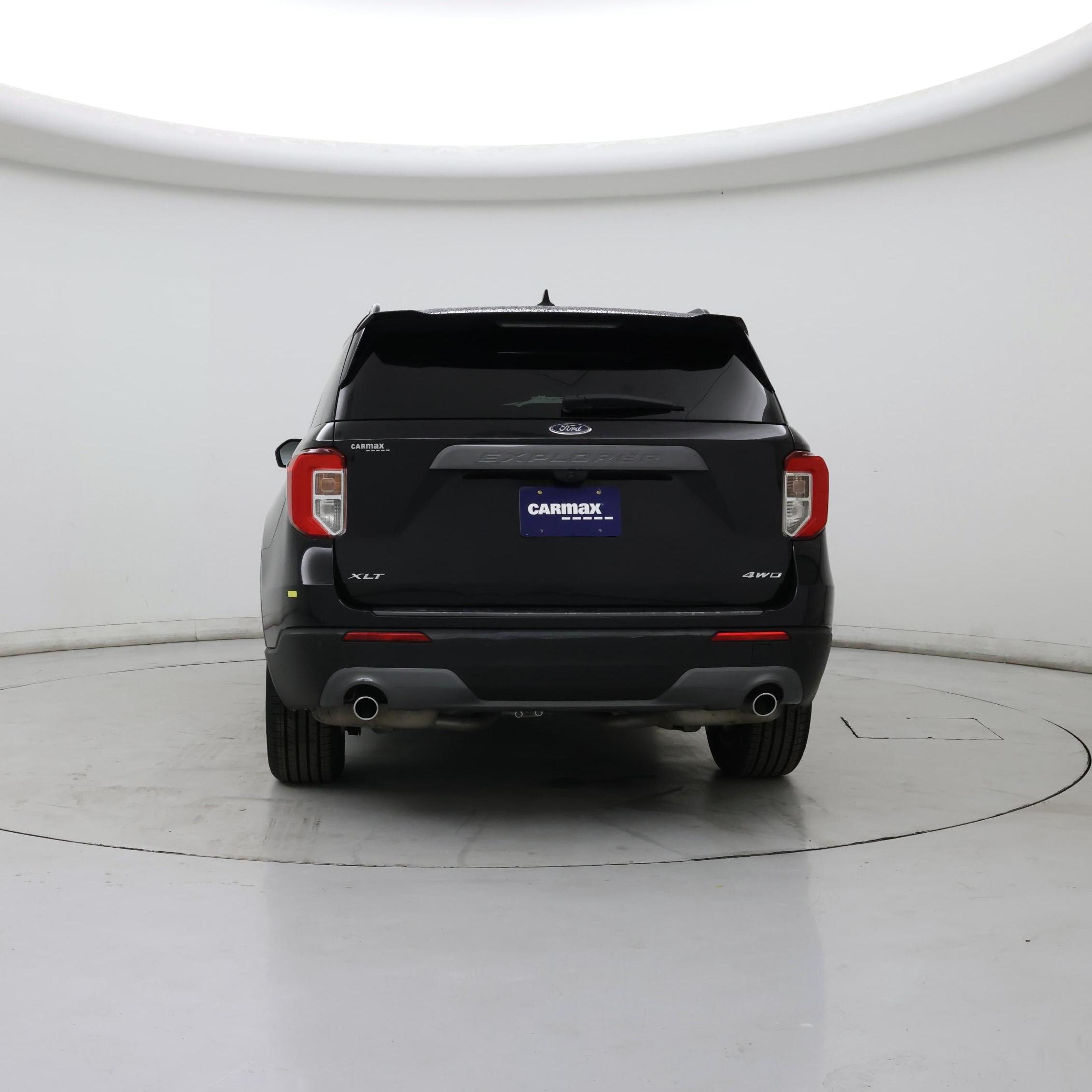 Thumbnail: 2022 Ford Explorer - 6