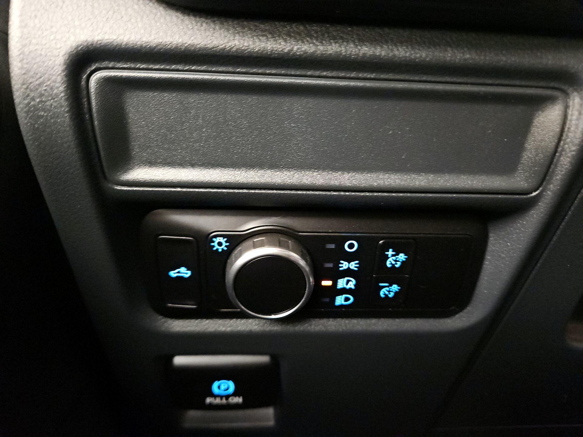 Thumbnail: 2023 Ford F-150 - 13