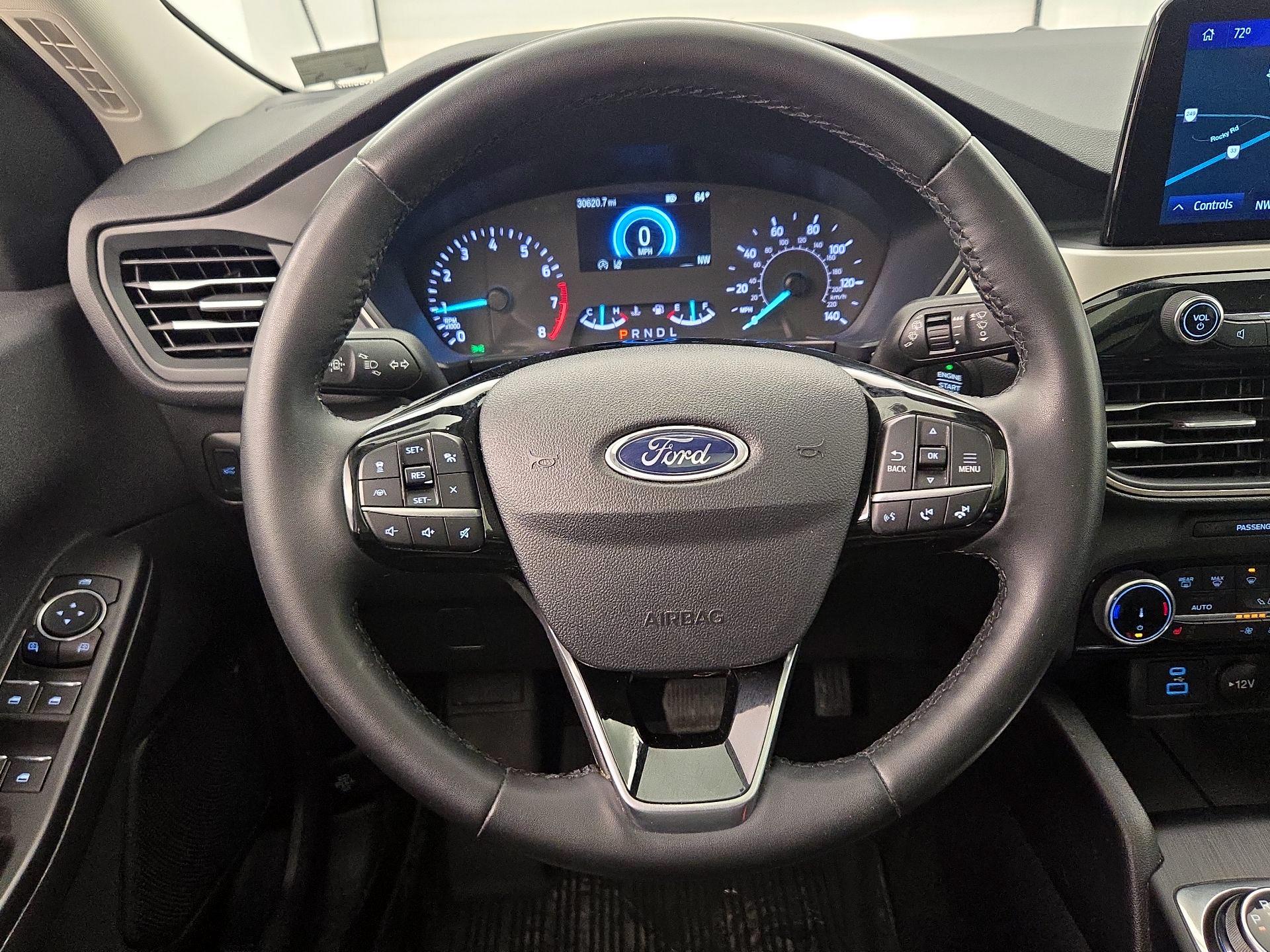 Thumbnail: 2022 Ford Escape - 10