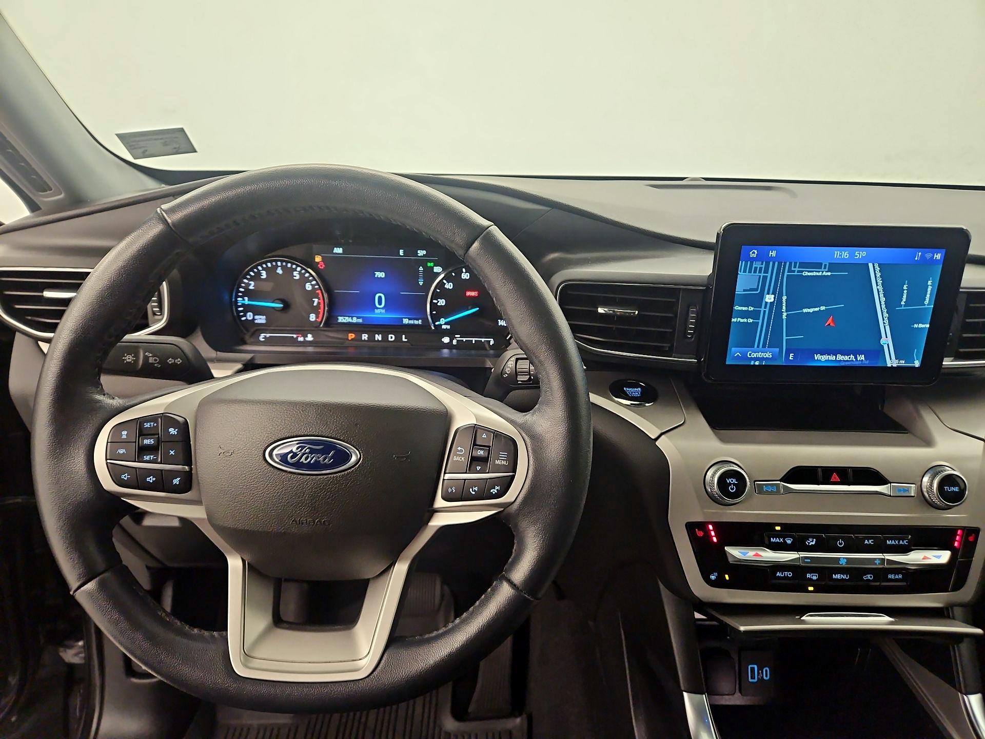 Thumbnail: 2022 Ford Explorer - 9