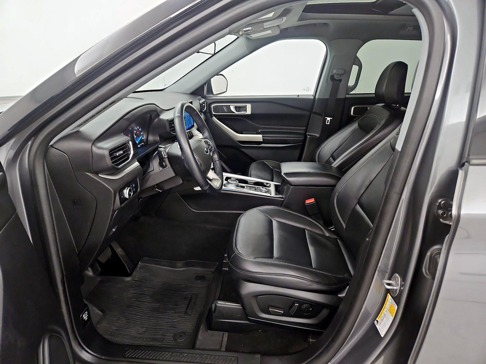 Thumbnail: 2022 Ford Explorer - 11