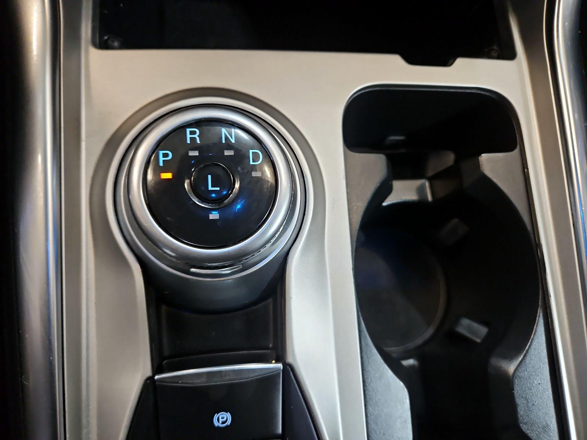 Thumbnail: 2022 Ford Explorer - 18