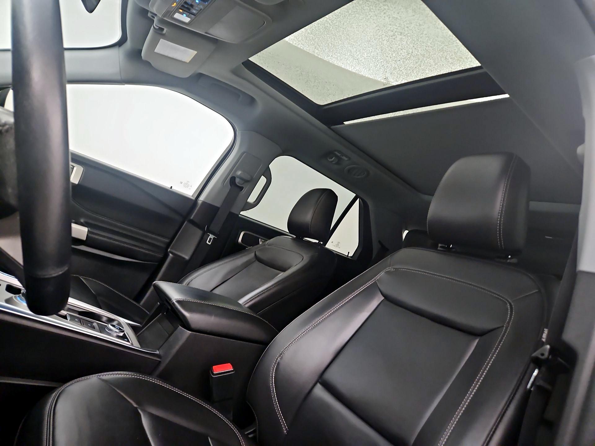 Thumbnail: 2022 Ford Explorer - 20