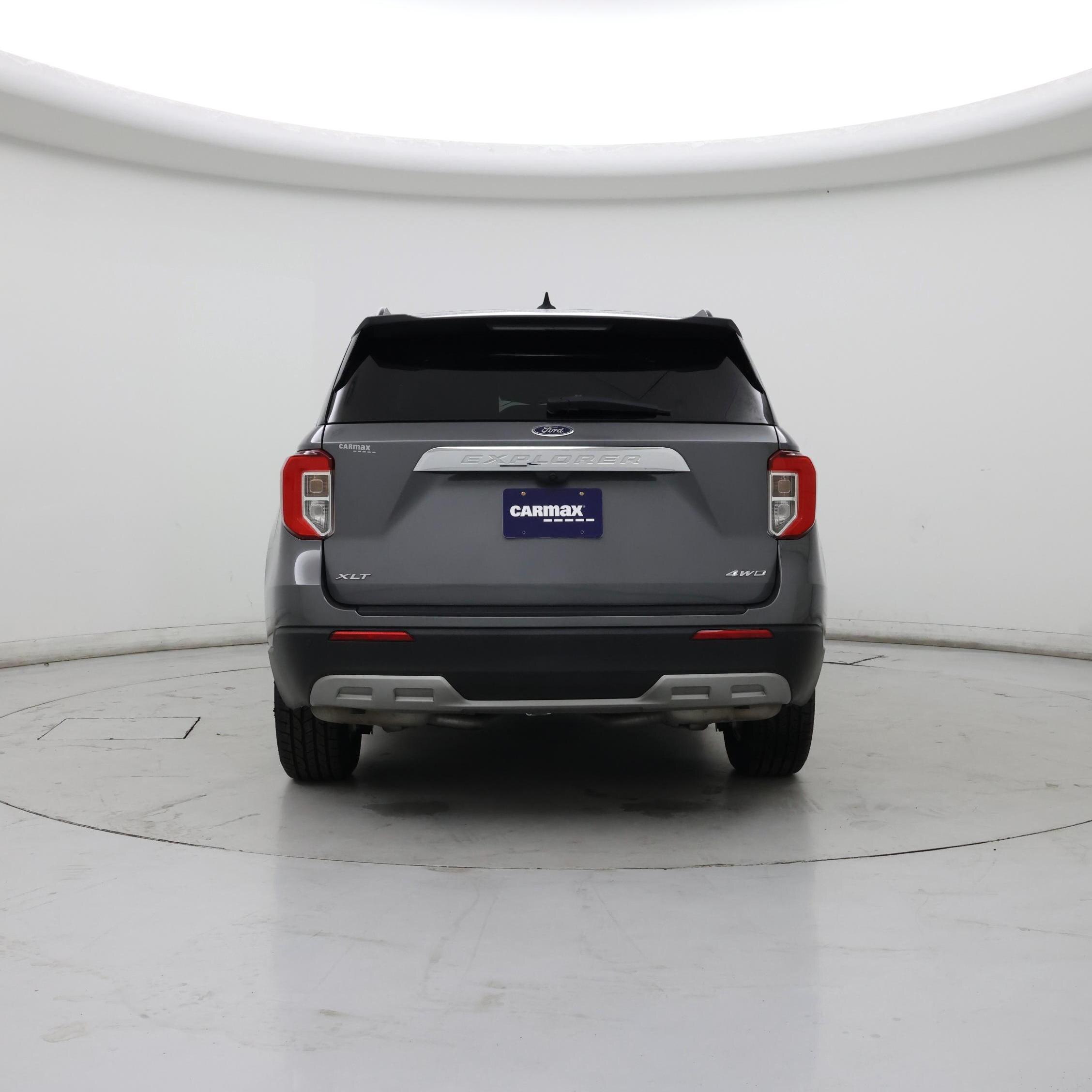 Thumbnail: 2022 Ford Explorer - 6