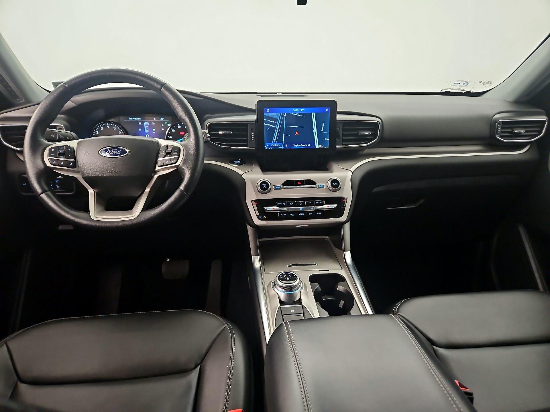 Thumbnail: 2023 Ford Explorer - 9