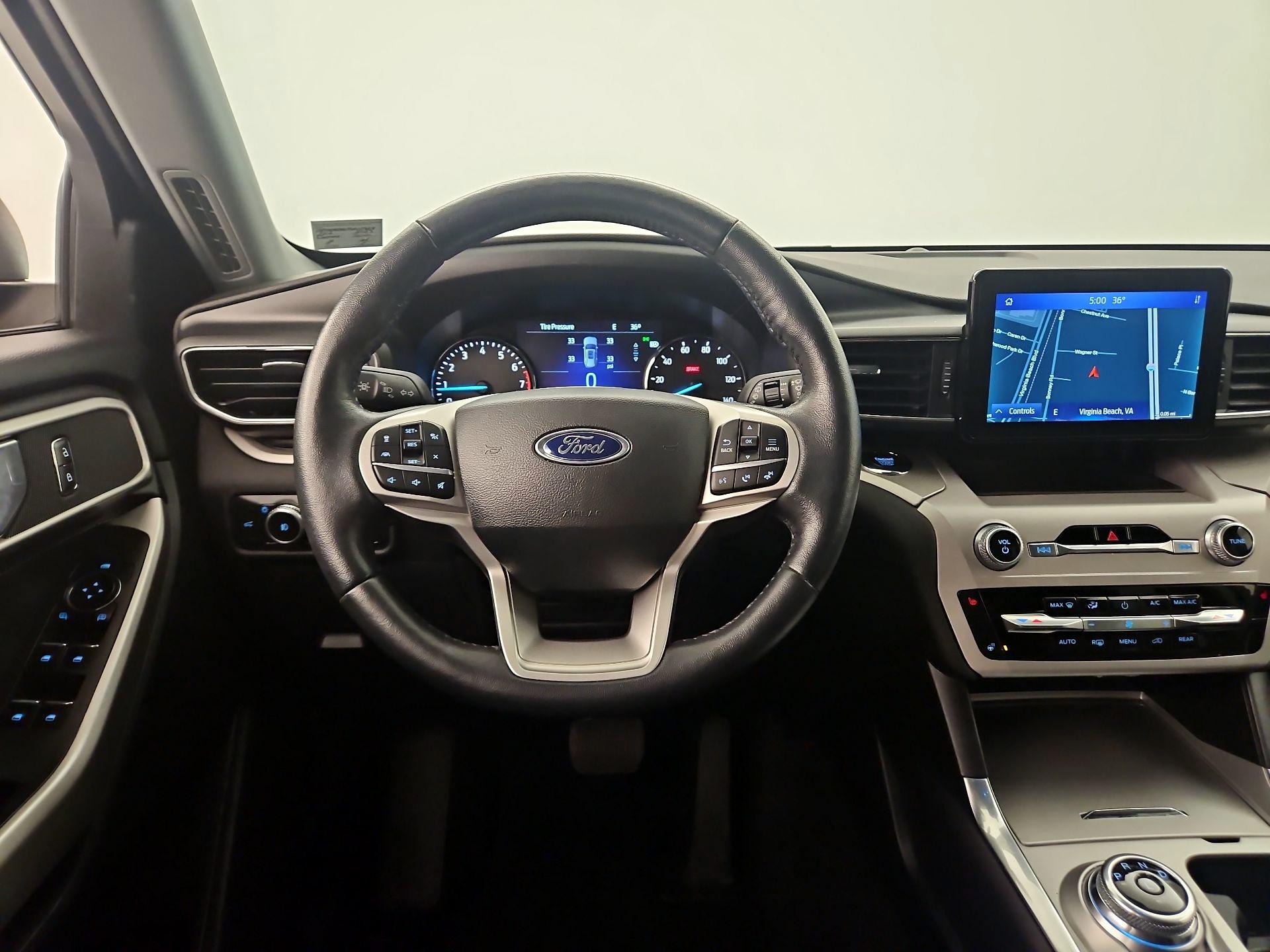 Thumbnail: 2023 Ford Explorer - 10