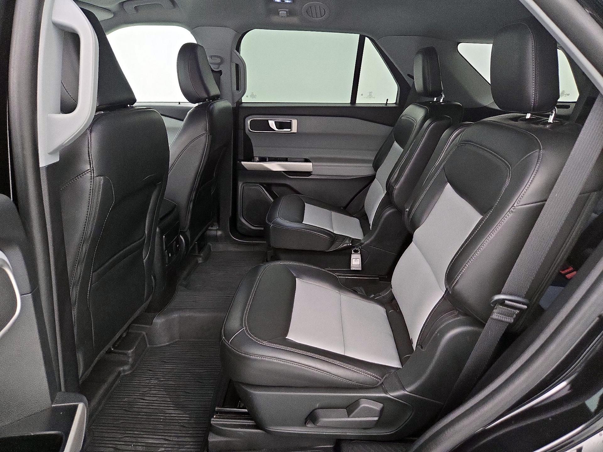 Thumbnail: 2022 Ford Explorer - 20