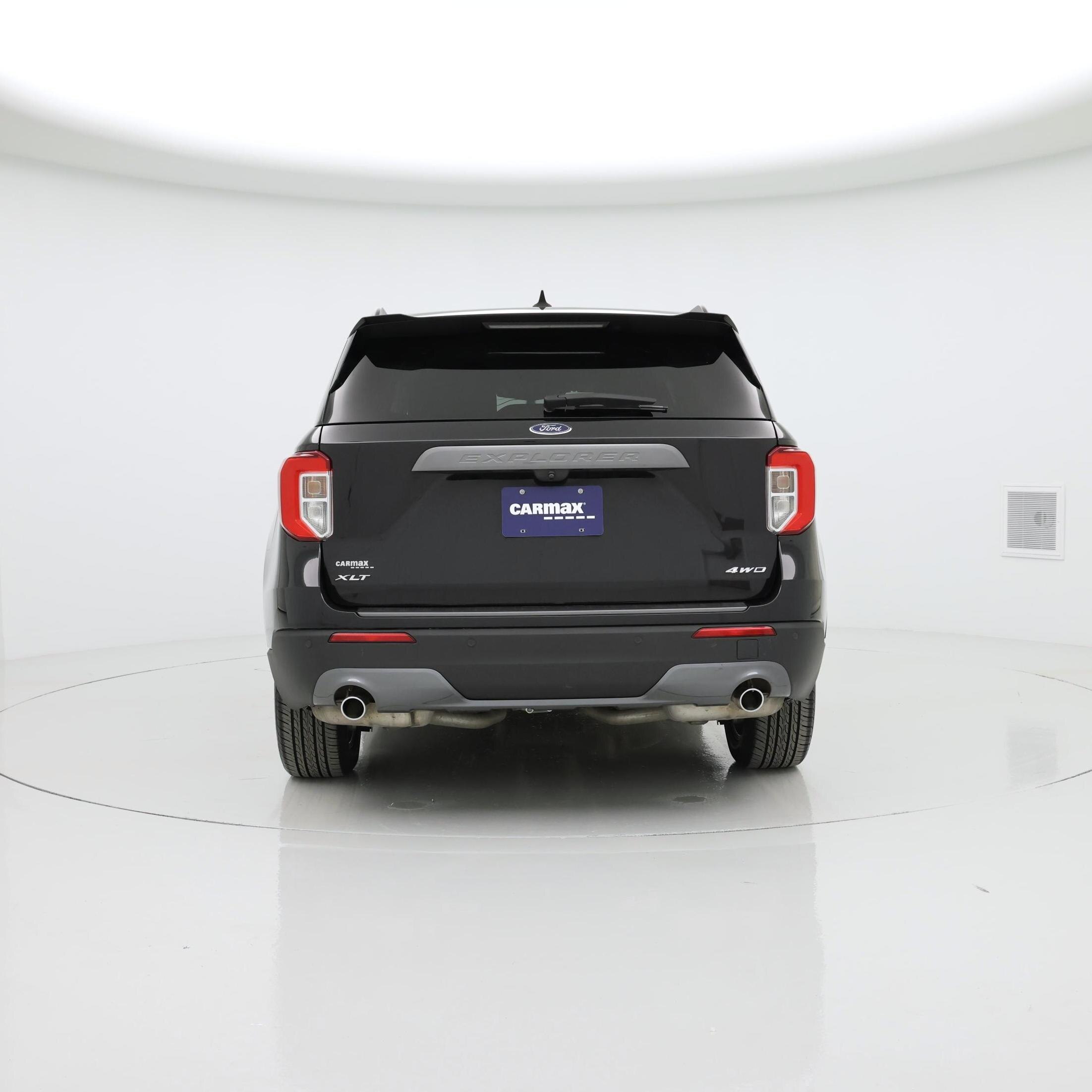 Thumbnail: 2022 Ford Explorer - 6