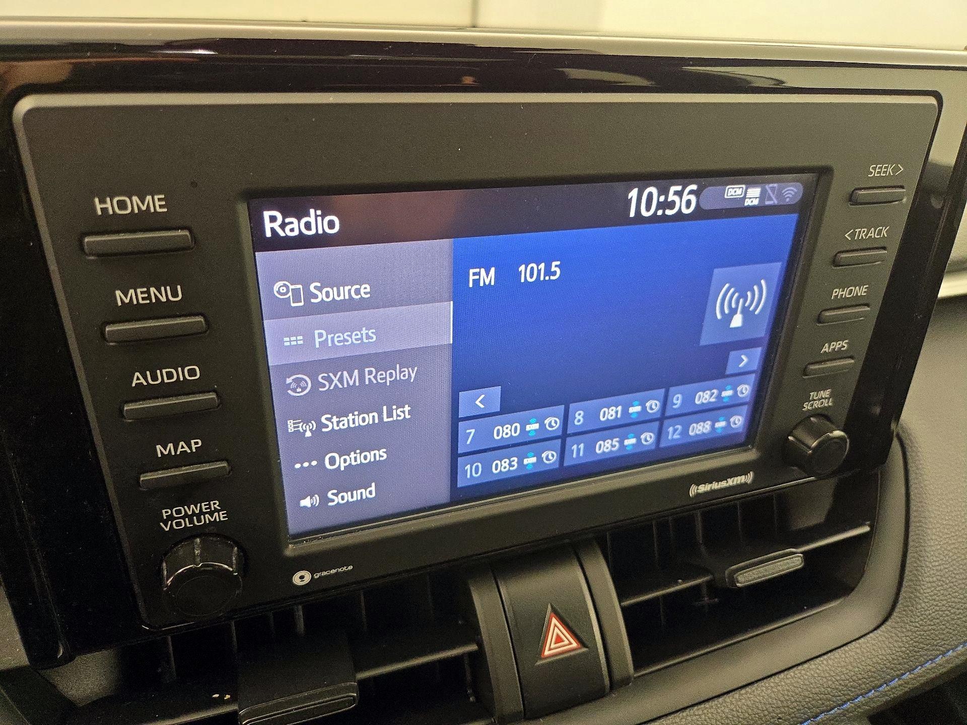 Thumbnail: 2022 Toyota RAV4 - 15