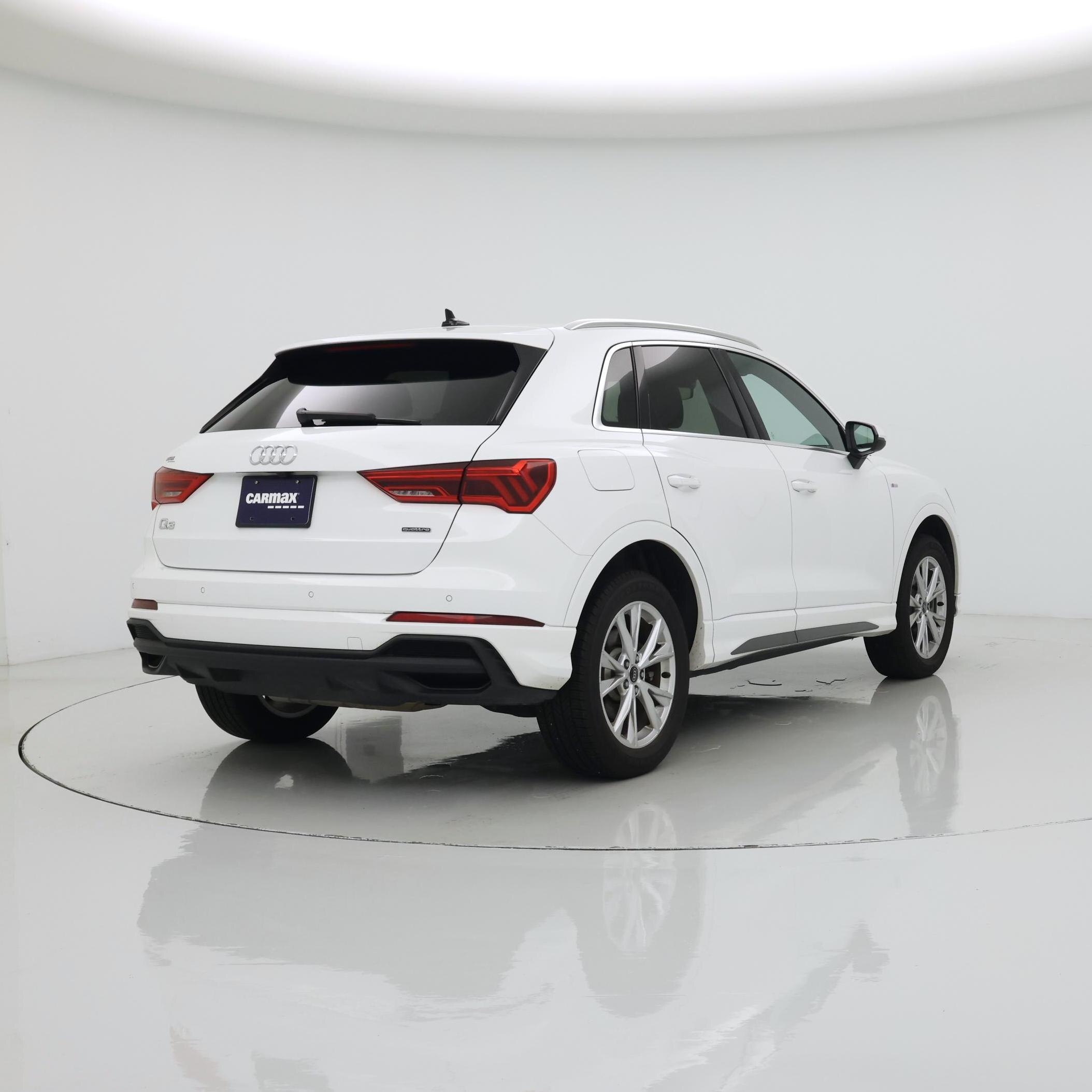 Thumbnail: 2023 Audi Q3 - 8