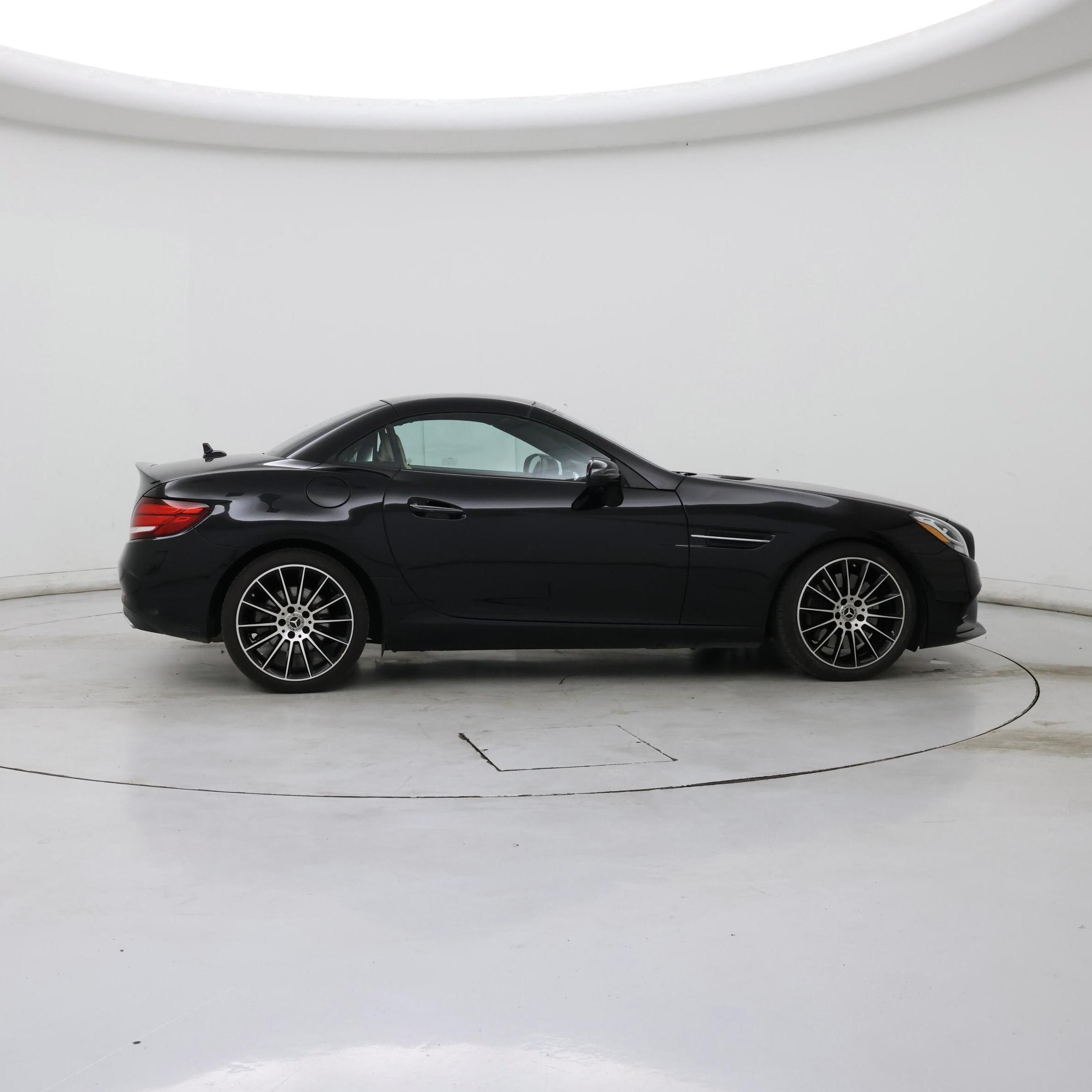 Thumbnail: 2020 Mercedes-Benz SLC - 7