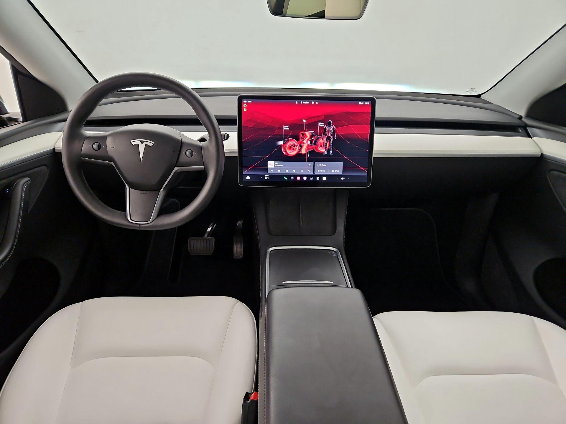 Thumbnail: 2024 Tesla Model Y - 9