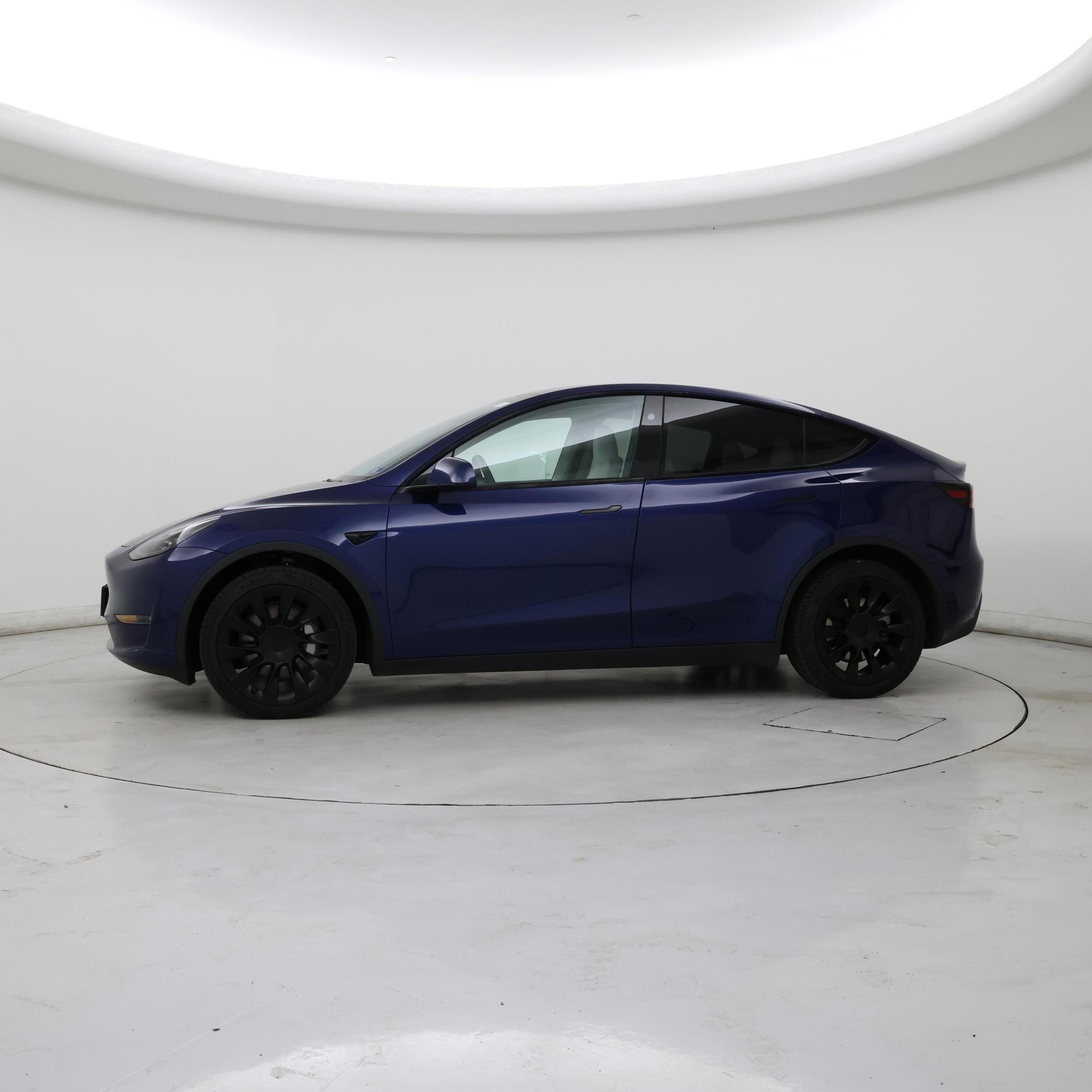 Thumbnail: 2024 Tesla Model Y - 3