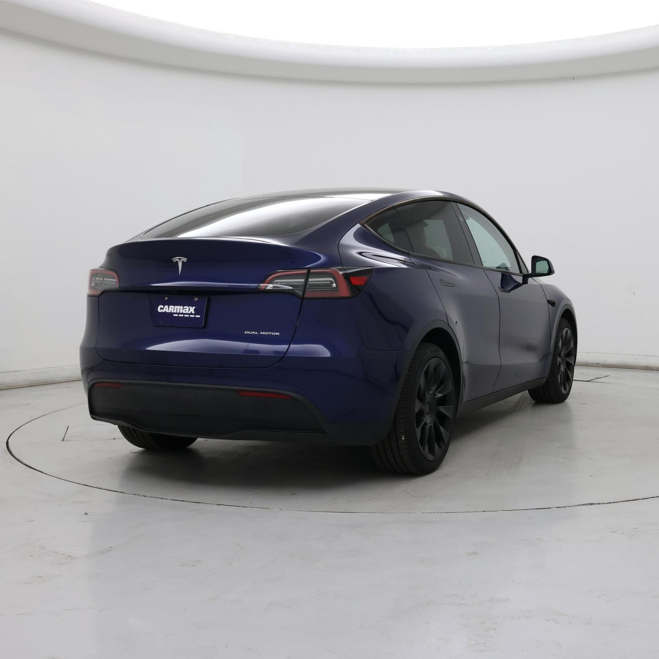 Thumbnail: 2024 Tesla Model Y - 8