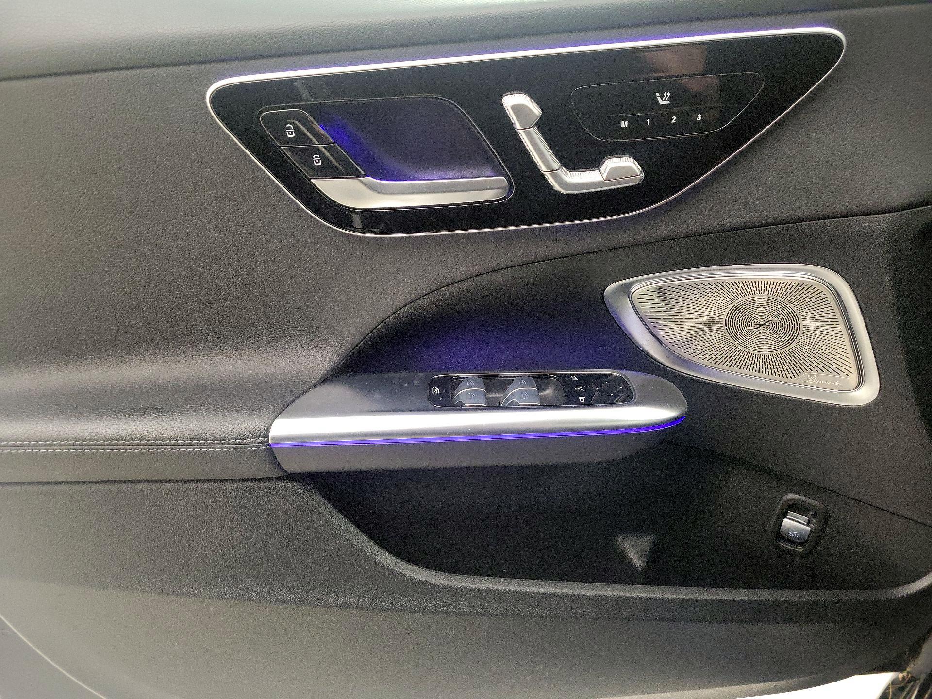 Thumbnail: 2022 Mercedes-Benz C-Class - 12