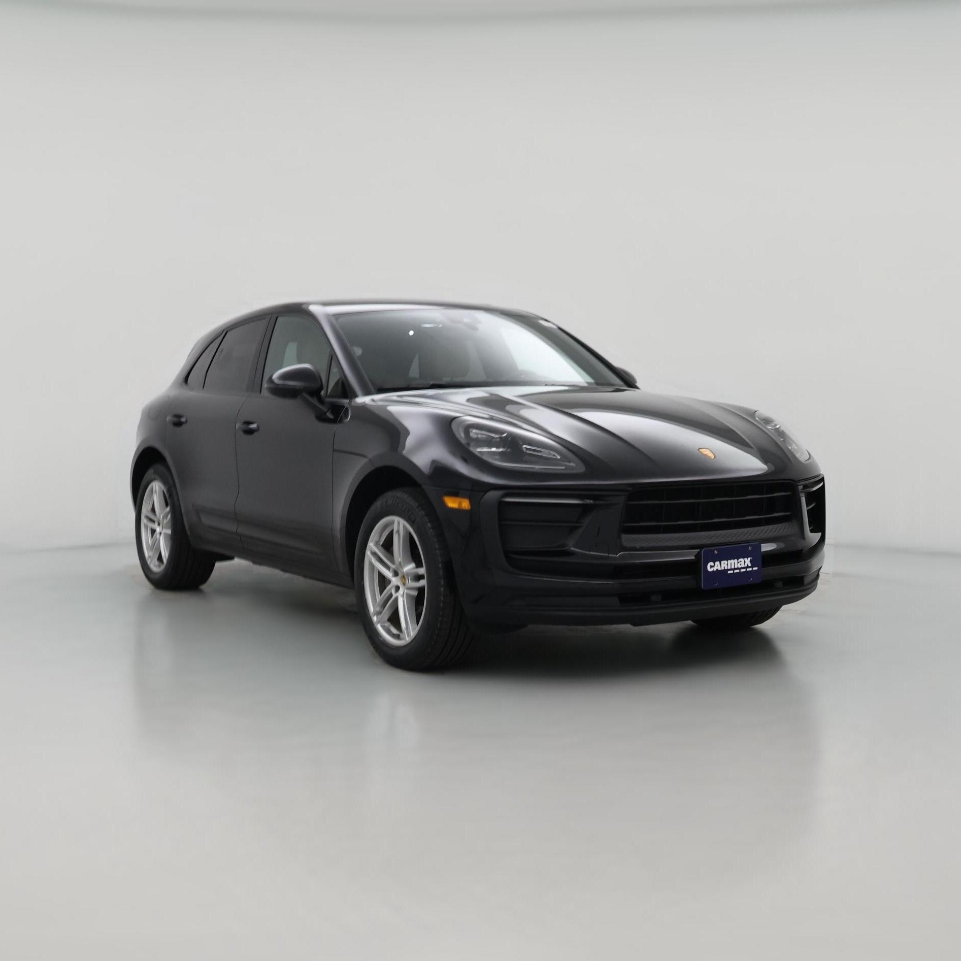 Thumbnail: 2022 Porsche Macan - 1