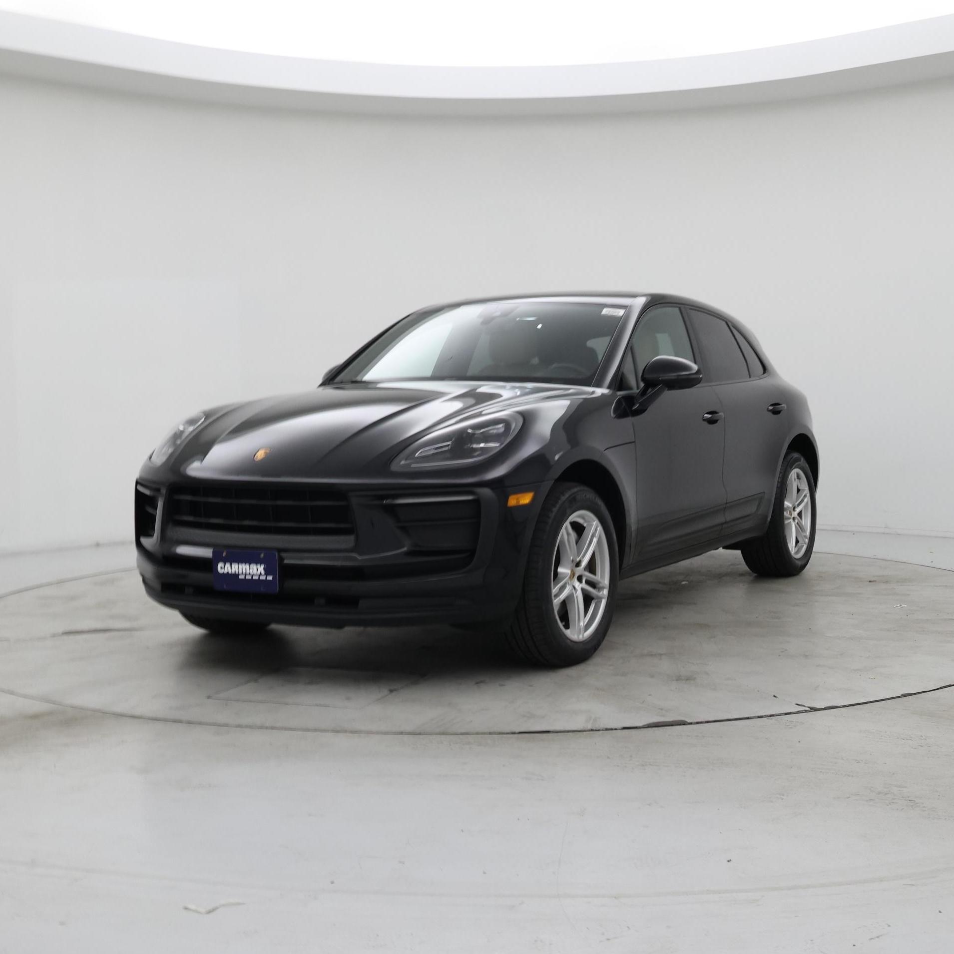 Thumbnail: 2022 Porsche Macan - 4