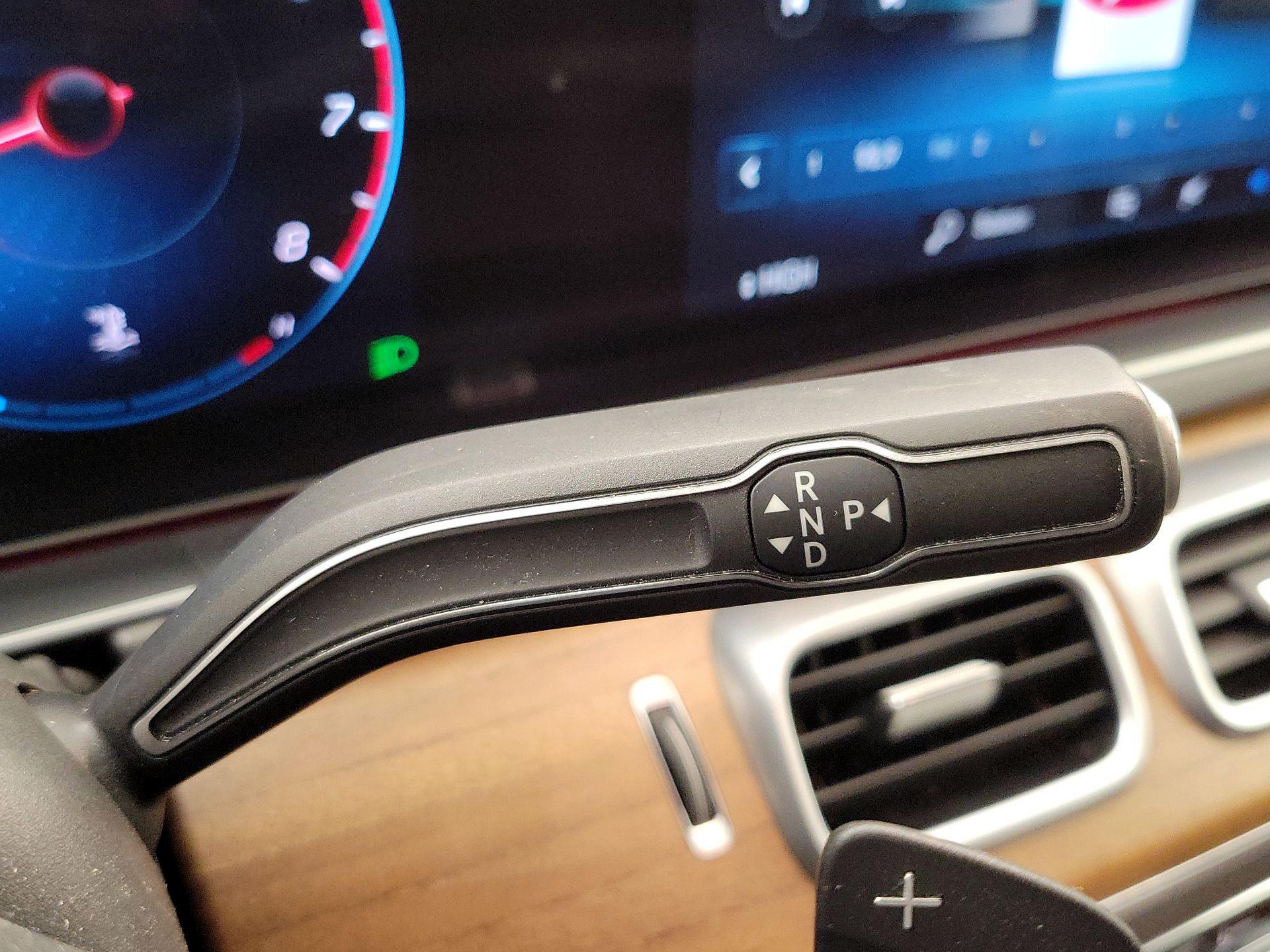 Thumbnail: 2020 Mercedes-Benz GLE - 18