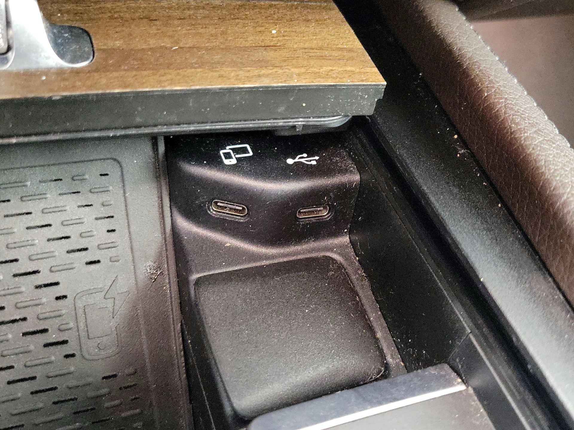 Thumbnail: 2020 Mercedes-Benz GLE - 19