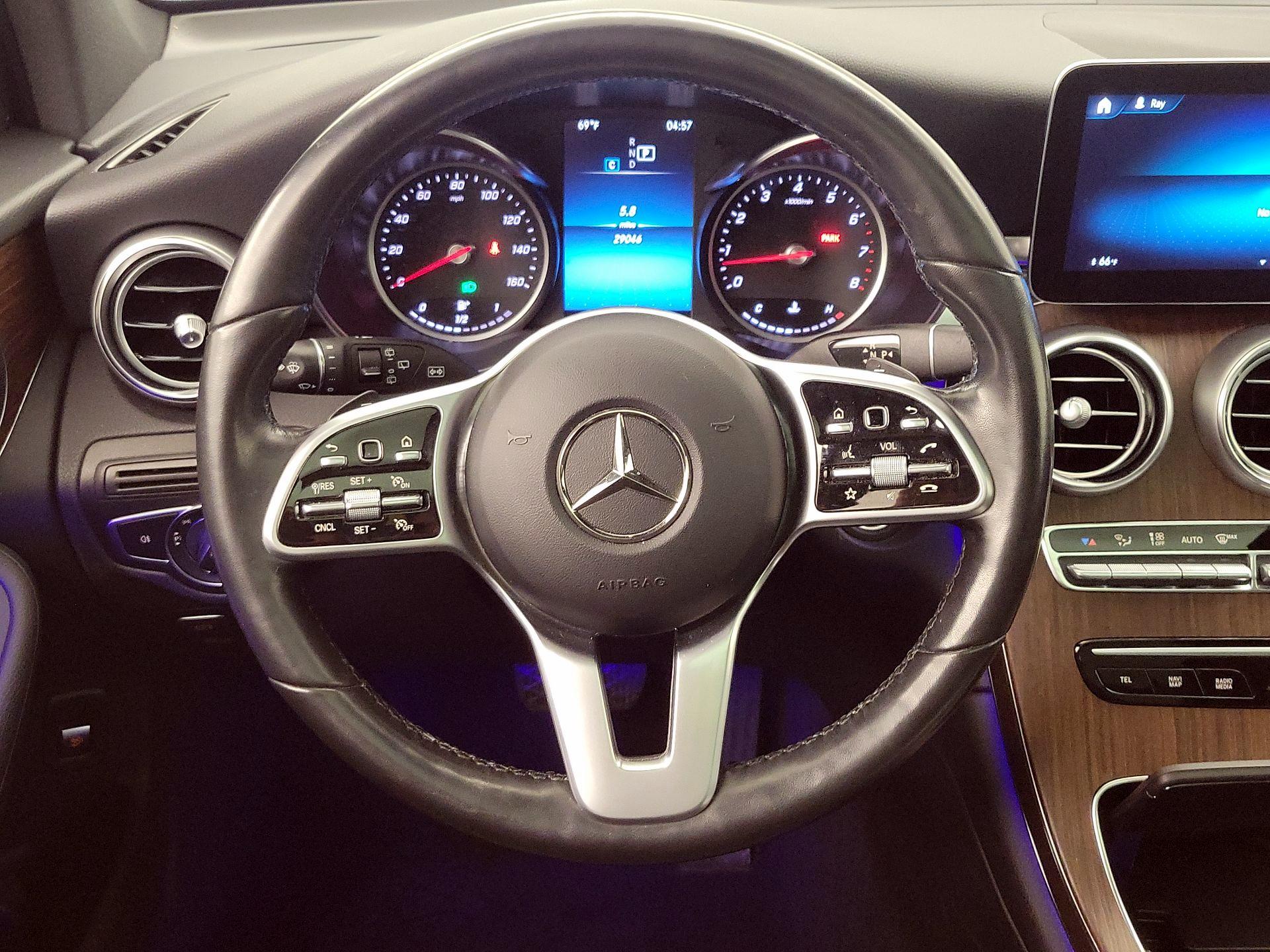 Thumbnail: 2022 Mercedes-Benz GLC - 10