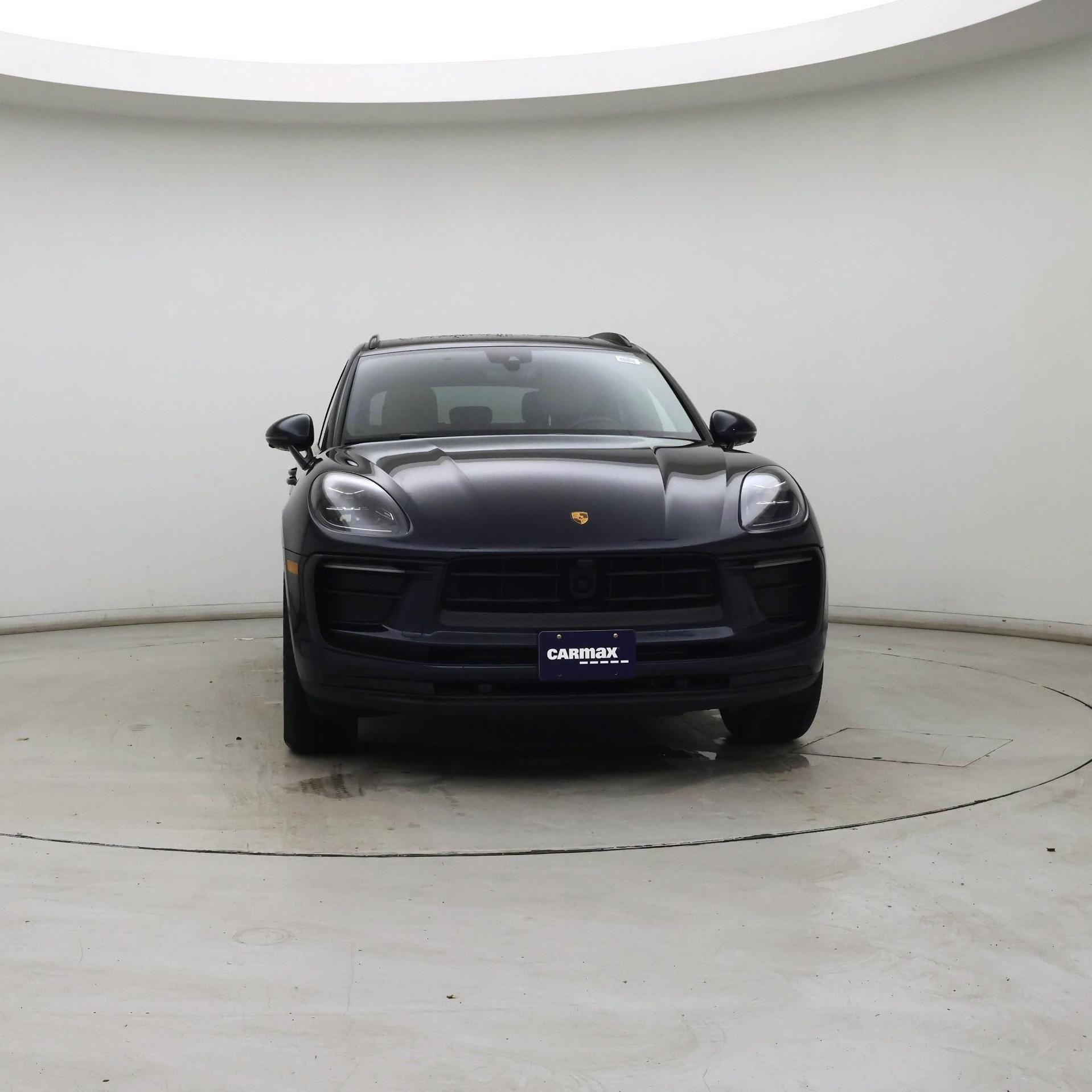 Thumbnail: 2023 Porsche Macan - 5