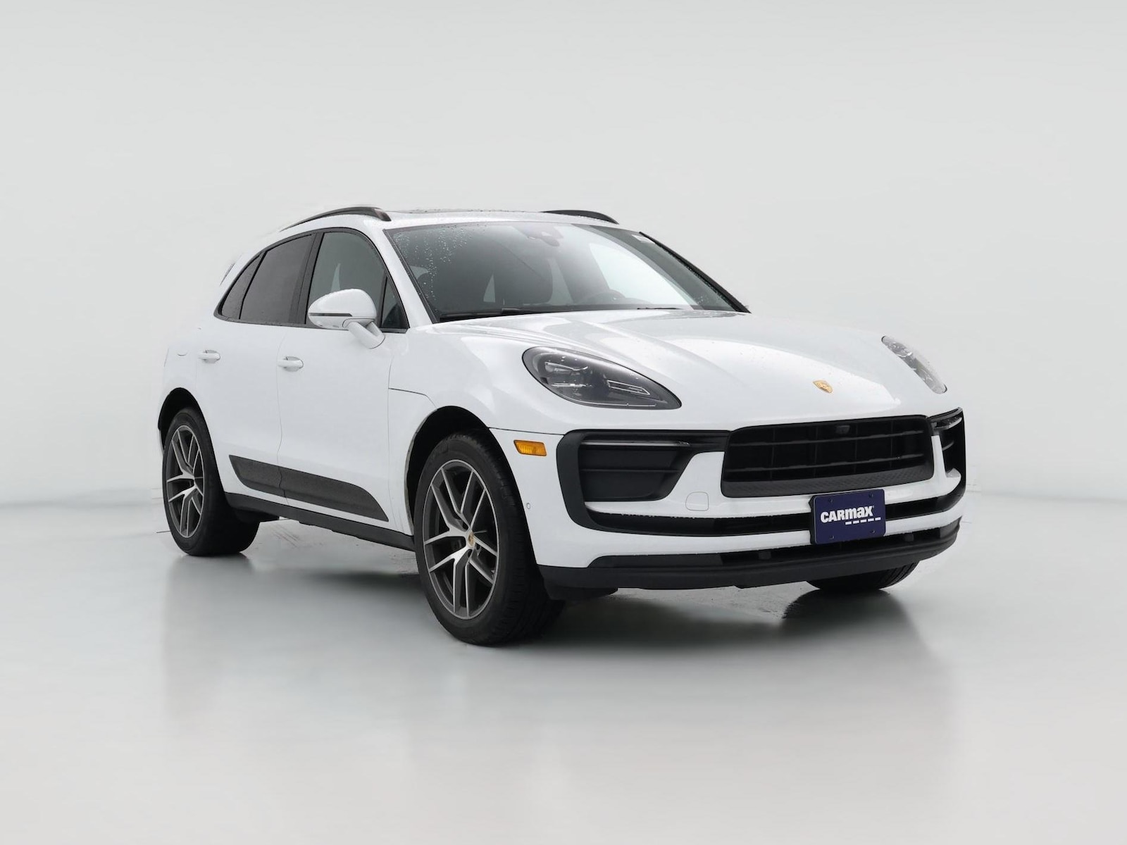 2022 Porsche Macan Base
