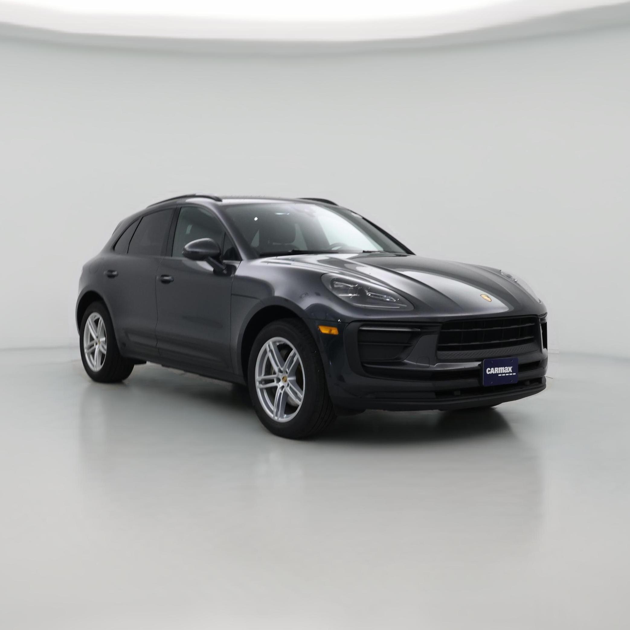 Thumbnail: 2022 Porsche Macan - 1