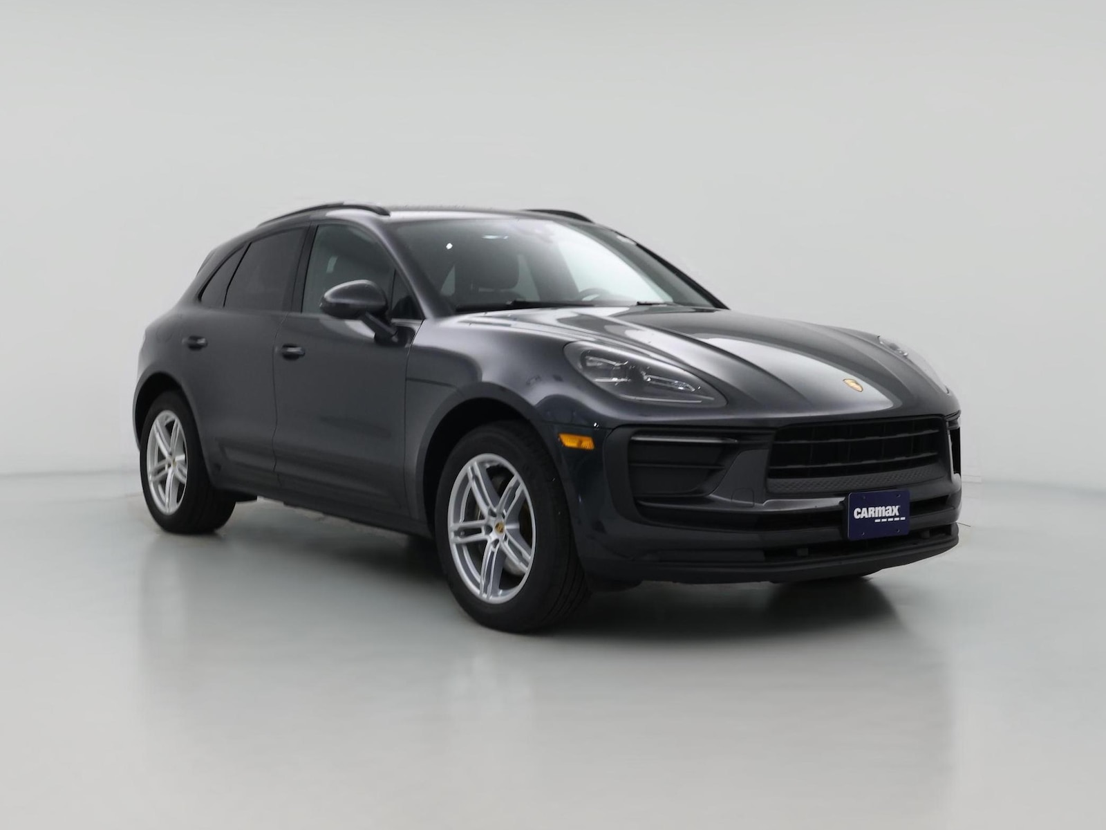 2022 Porsche Macan Base