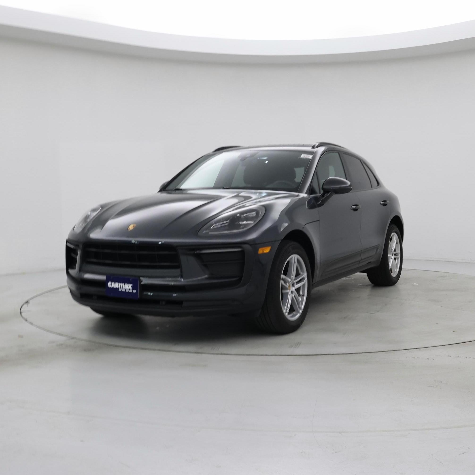 Thumbnail: 2022 Porsche Macan - 4