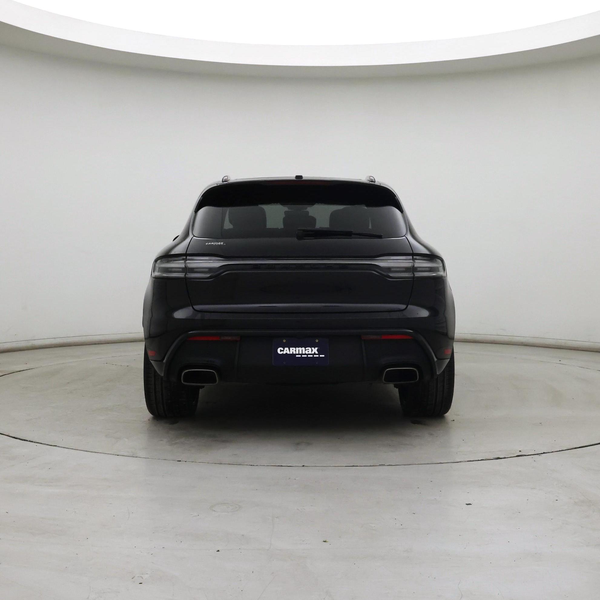 Thumbnail: 2023 Porsche Macan - 6