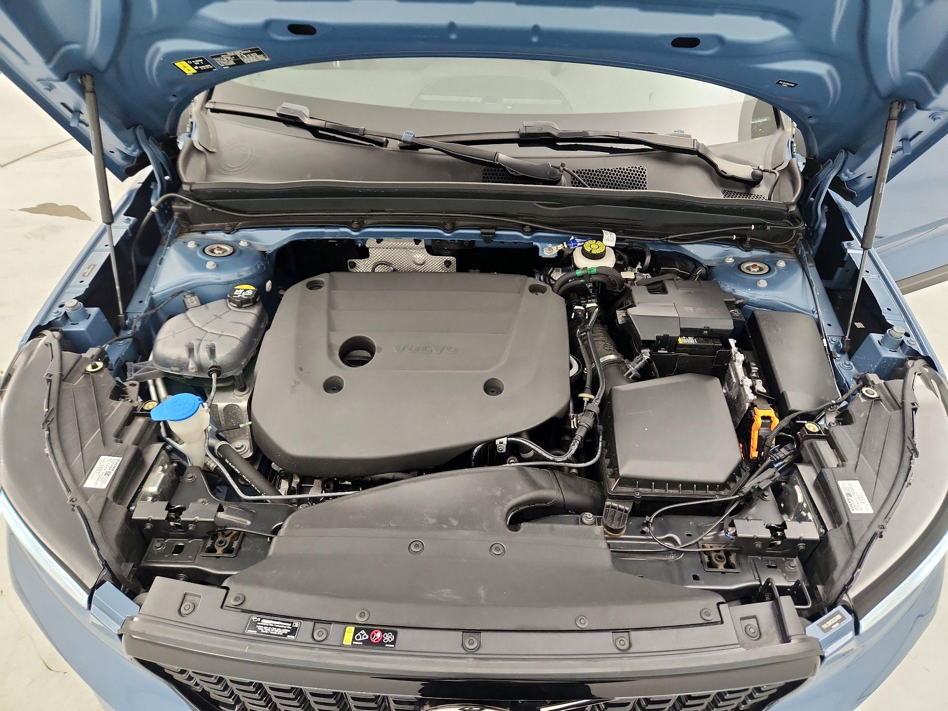 Thumbnail: 2024 Volvo XC40 - 20