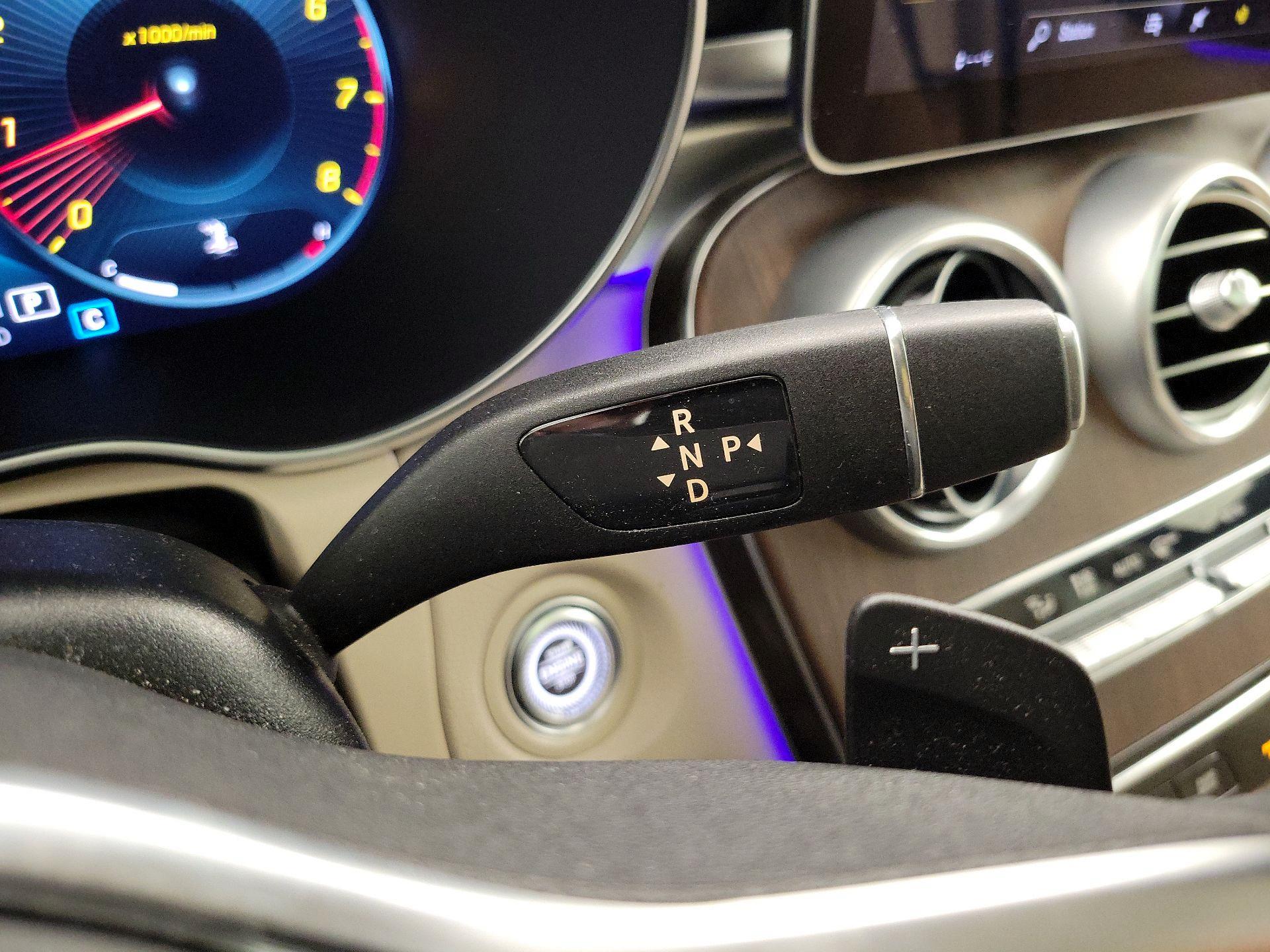 Thumbnail: 2022 Mercedes-Benz GLC - 17